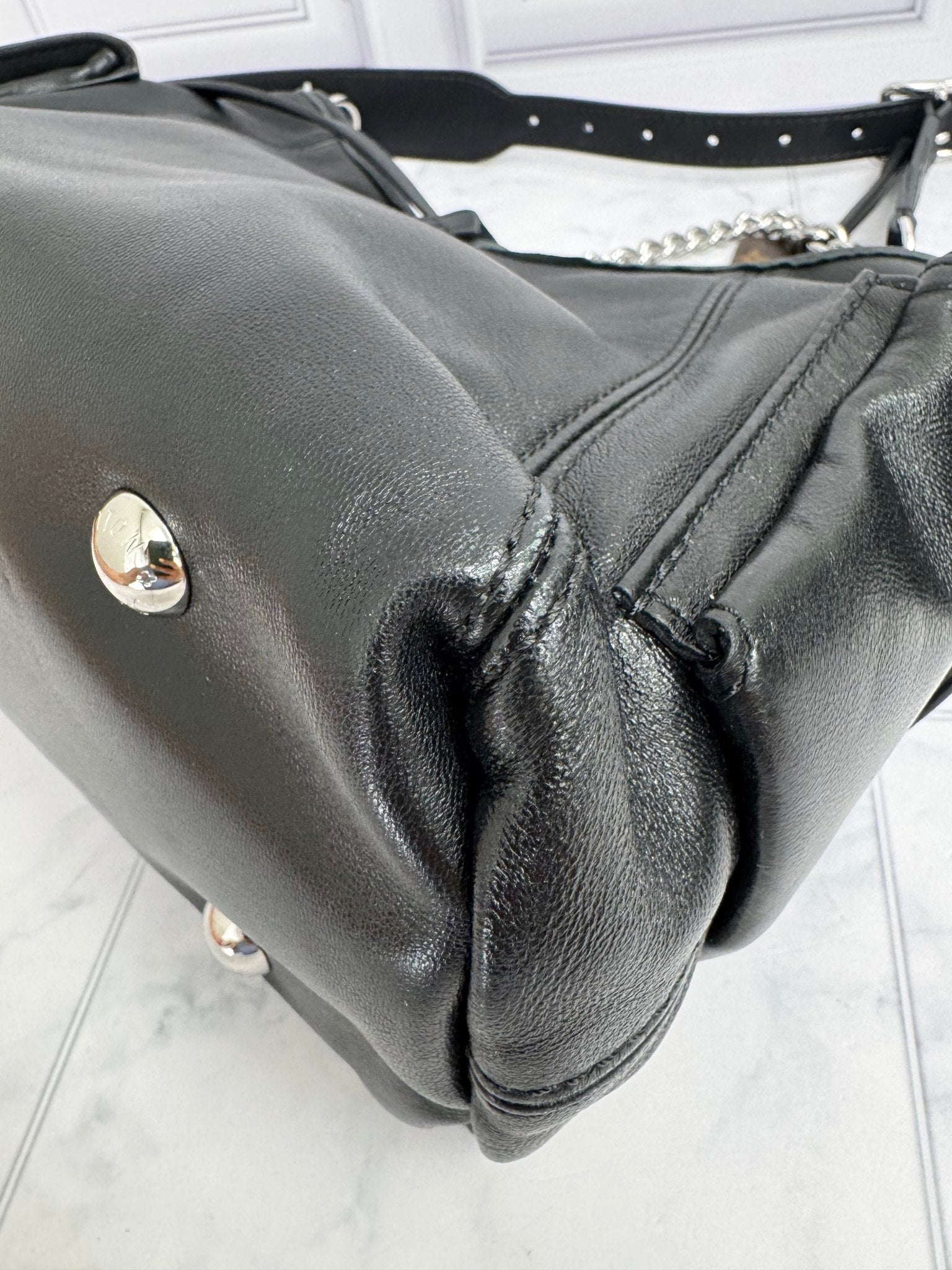 Louis Vuitton Black Leather Carry All Cargo Vibe PM