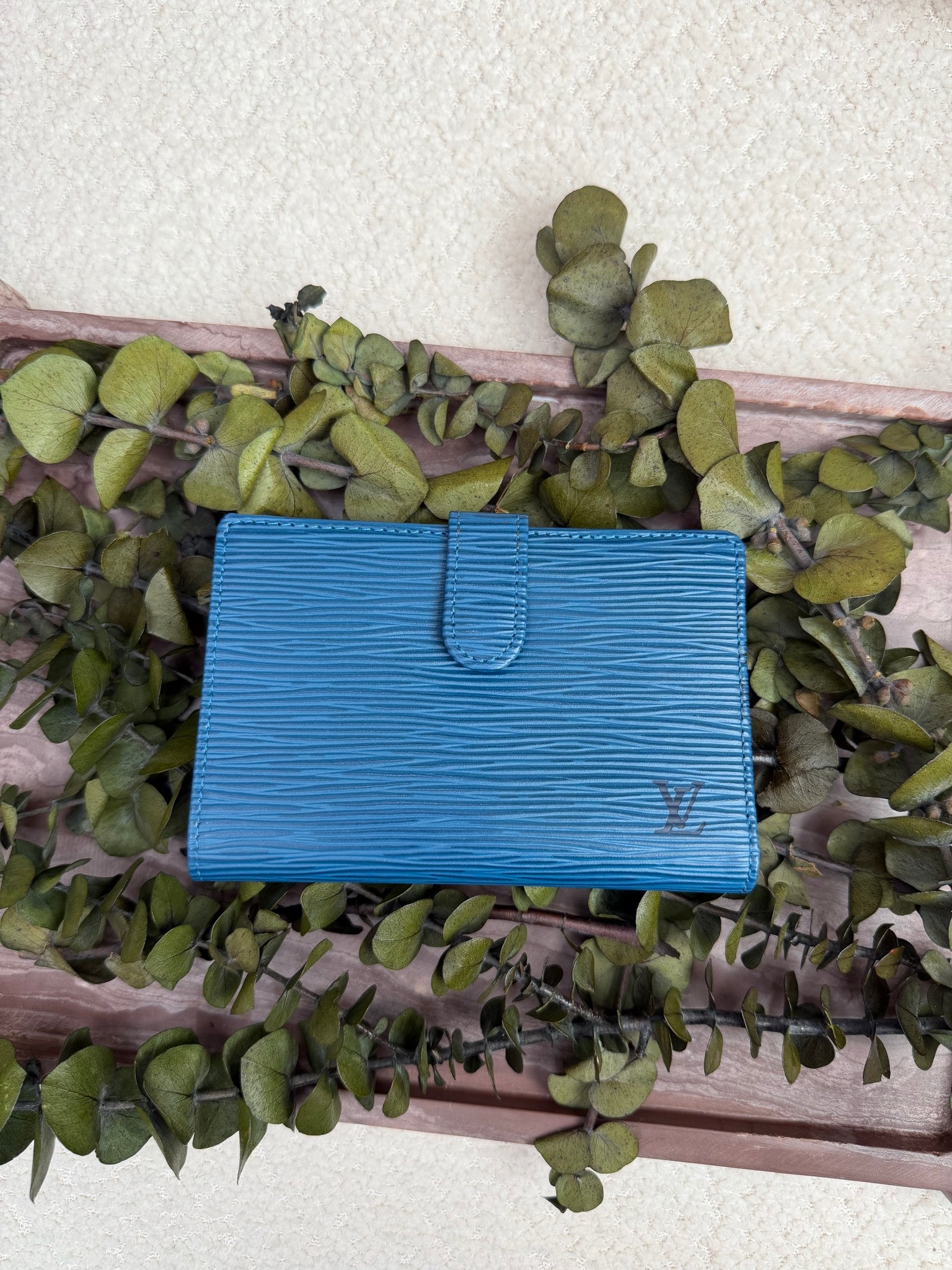 Louis Vuitton Blue Epi Leather Porte Monnaie Kisslock Wallet
