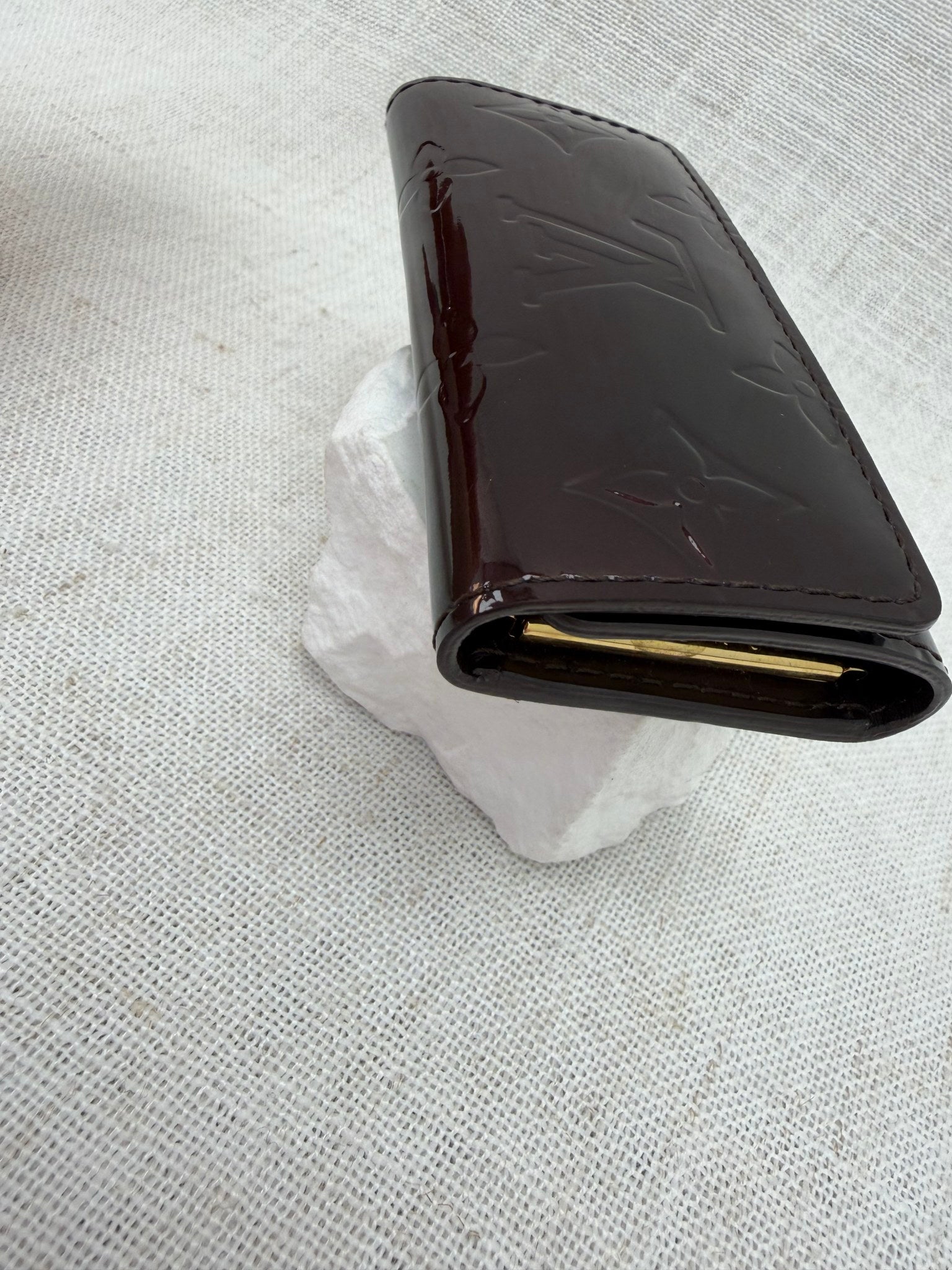 Louis Vuitton Amarante Vernis 4Key Ring Case