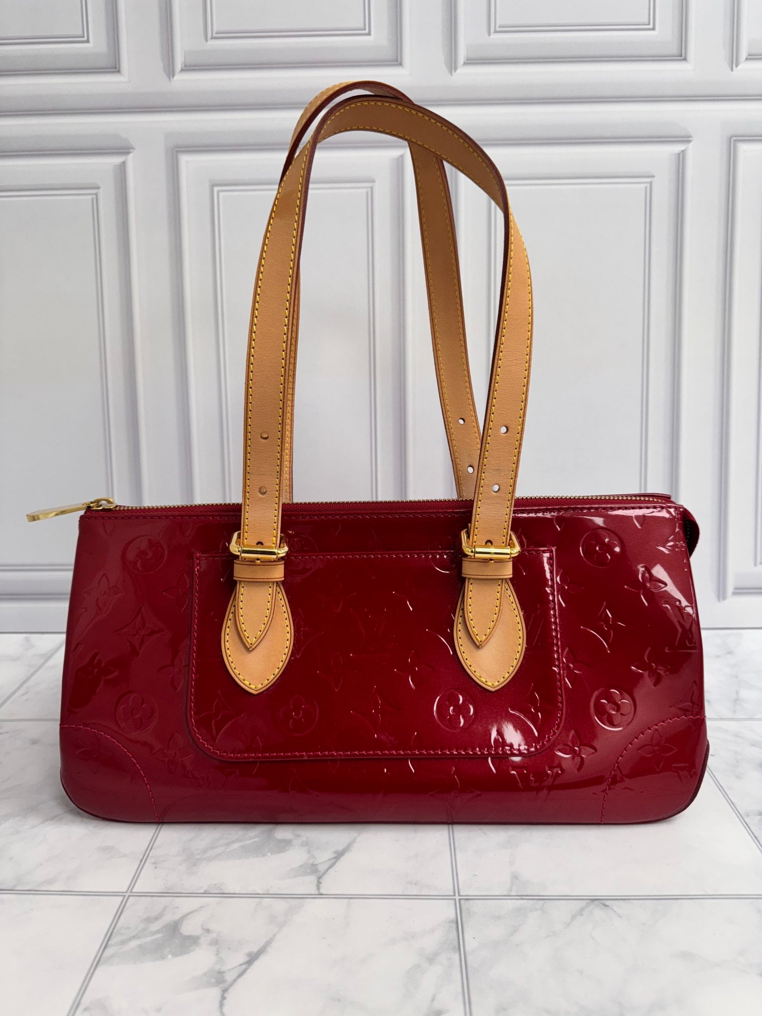 Louis Vuitton Red Vernis Rosewood Avenue Shoulder Bag