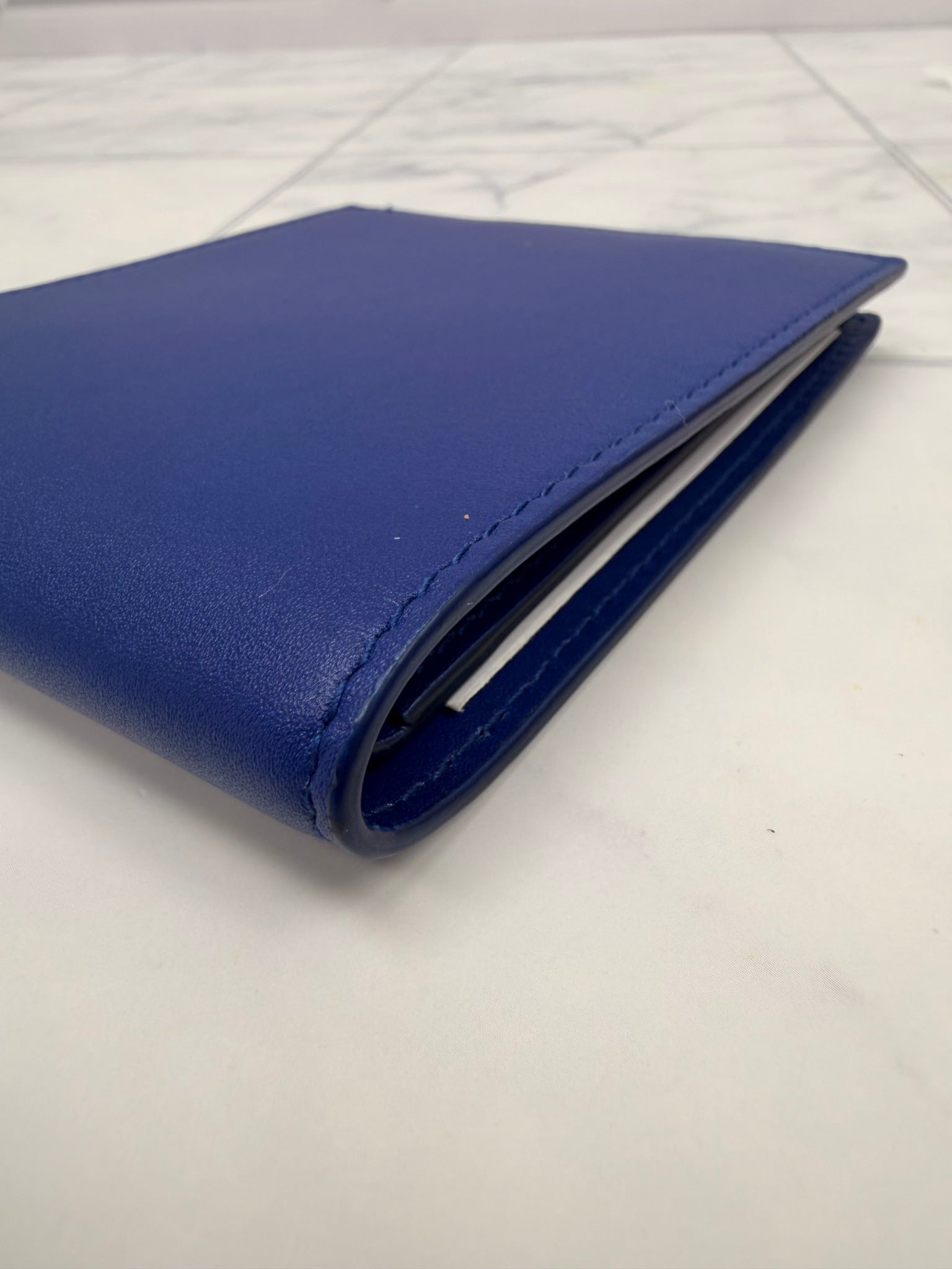 BRAND NEW Burberry Blue Leather Bifold Wallet