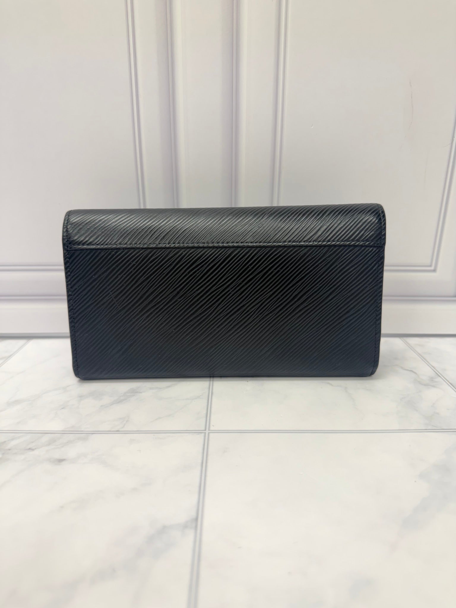 Louis Vuitton Black Epi Leather Twist Wallet