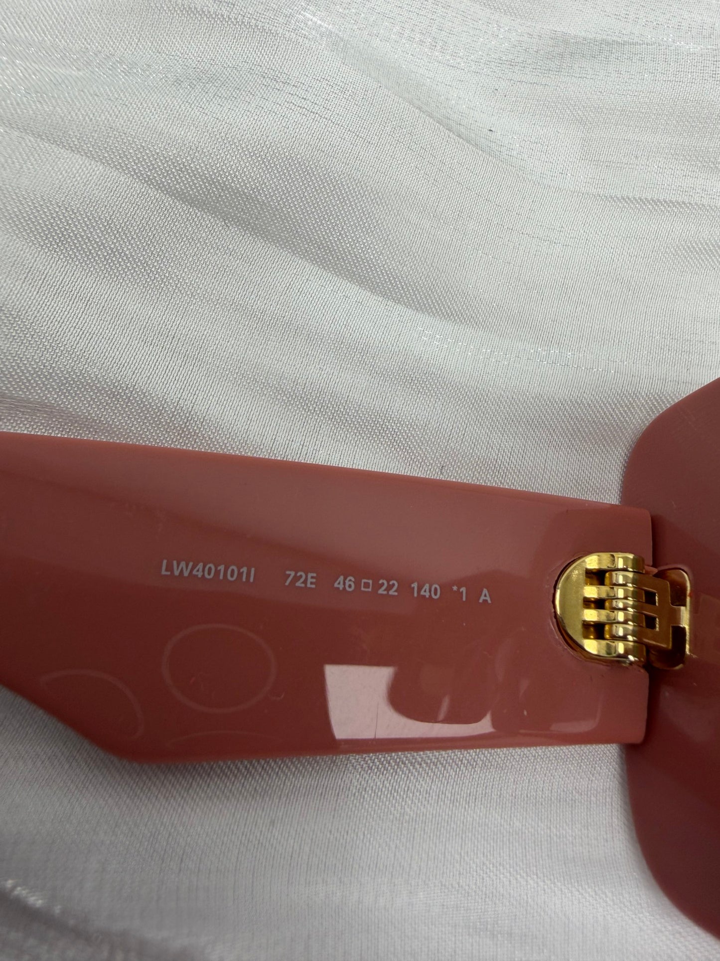 https://res.cloudinary.com/dyql5hig8/image/upload/v1759764457/utxyibdt1st2liprgrm2.jpg