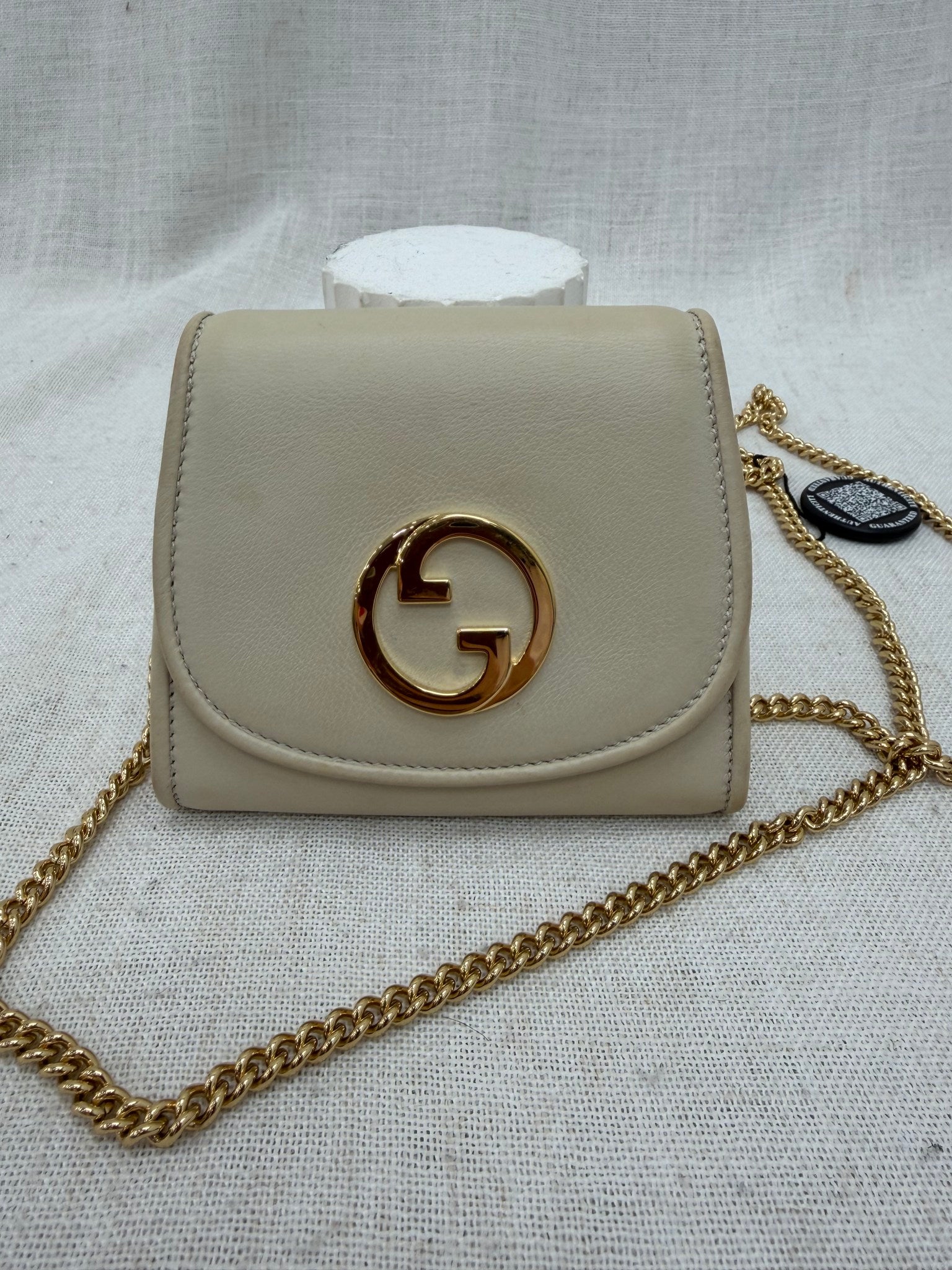 Gucci Ivory Leather Blondie Chain Shoulder Bag