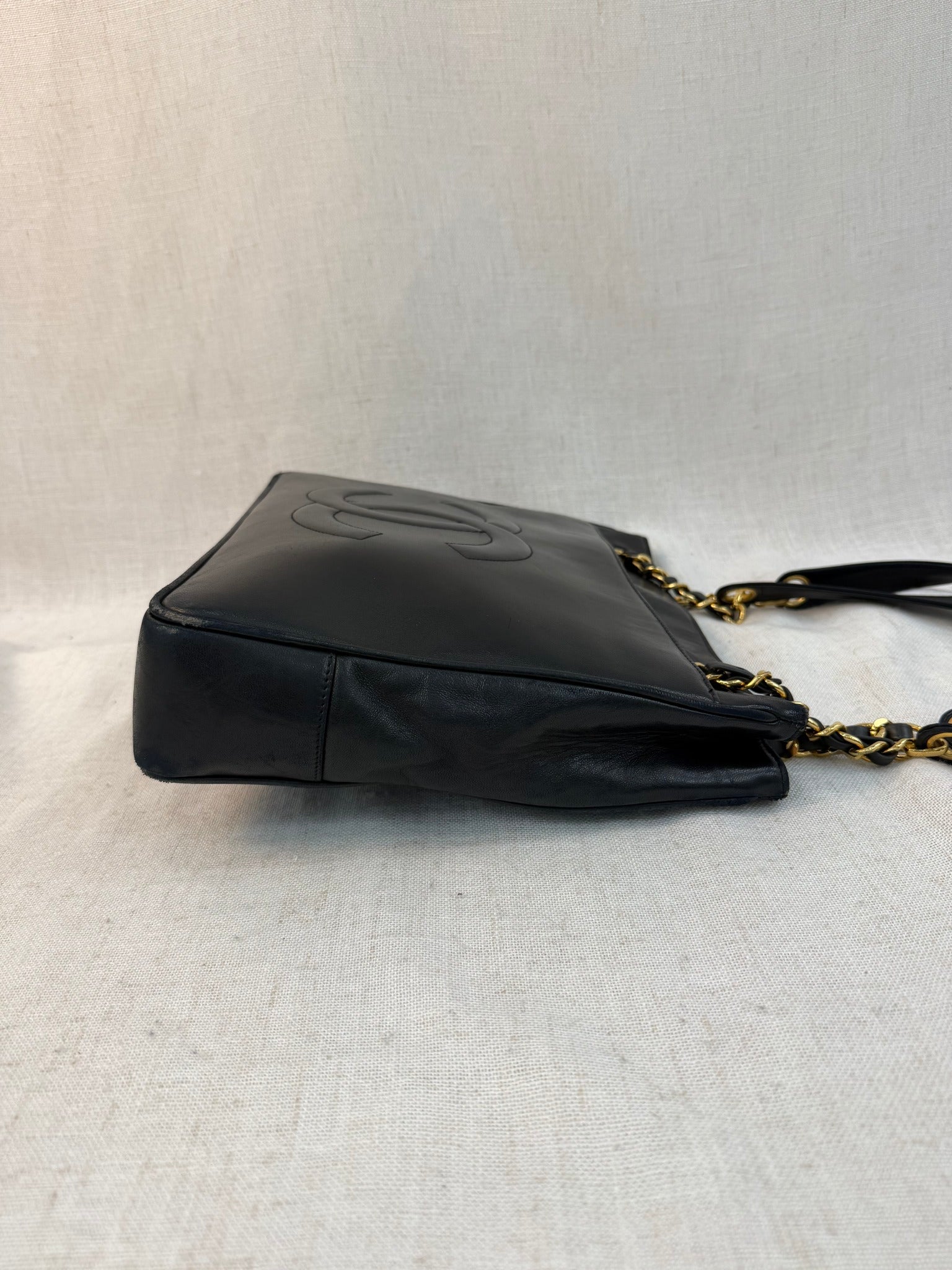 Chanel Black Lambskin Vintage CC Chain Tote Bag