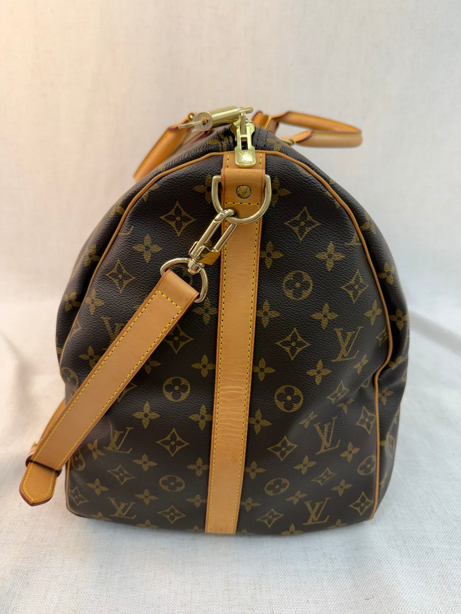 Louis Vuitton Monogram Keepall 60 Bandouliere Bag