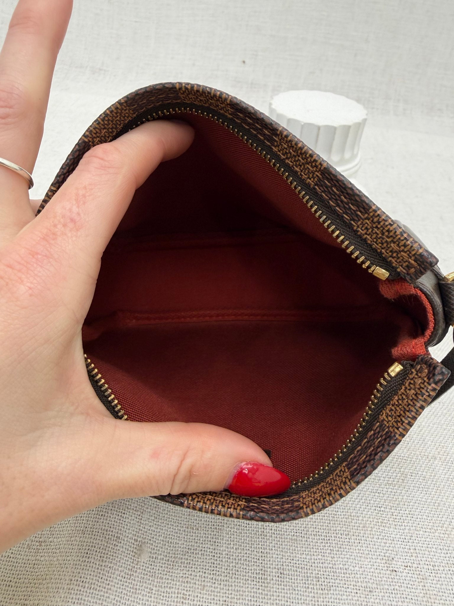 Louis Vuitton Damier Ebene Trousse Make Up Pochette