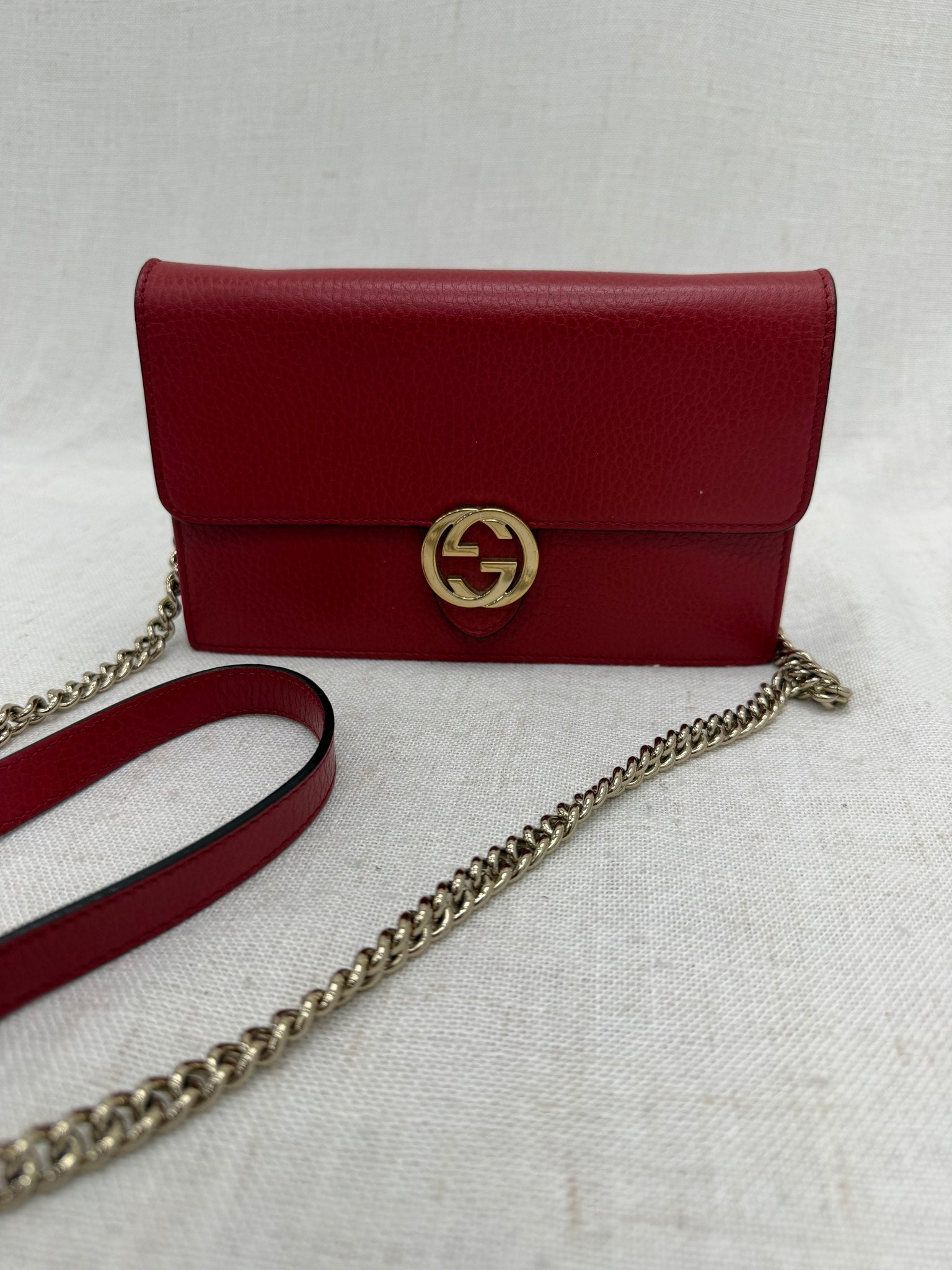 Gucci Red Leather Interlocking G Wallet on a Chain