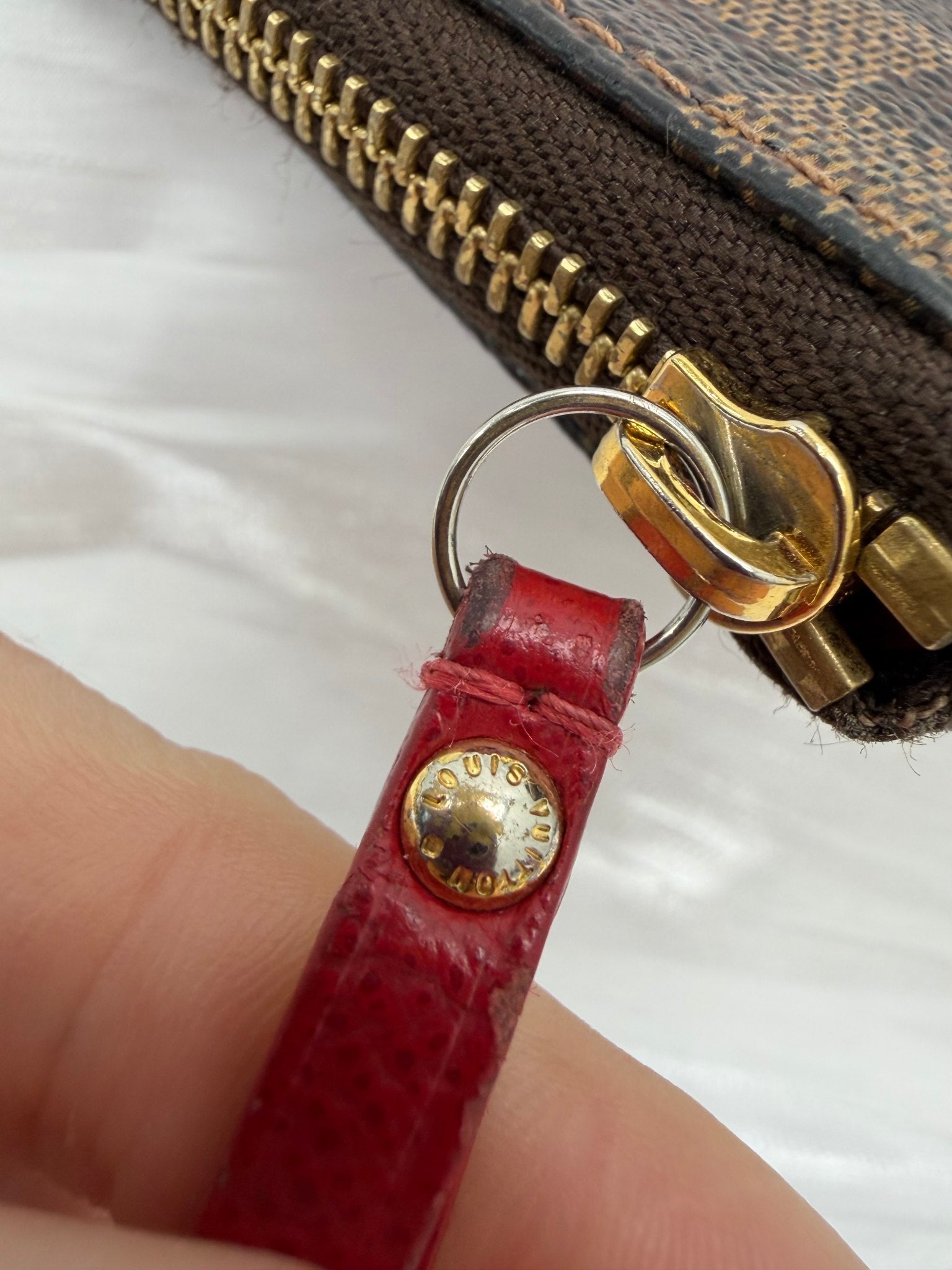 Louis Vuitton Damier Ebene Trunks L Zippy Wallet