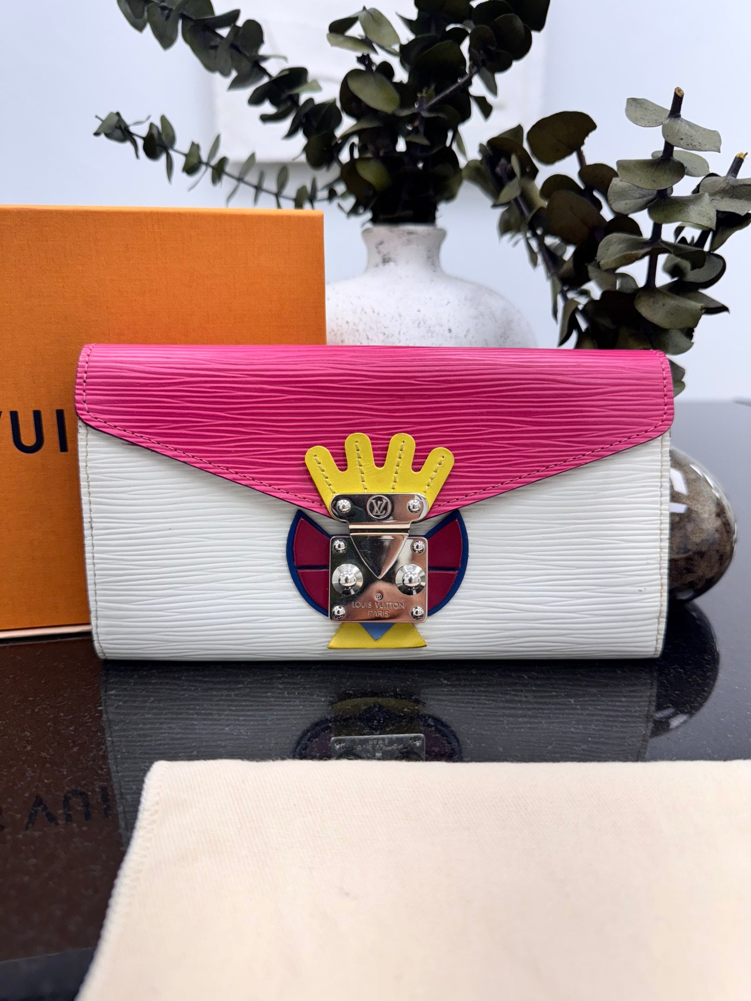 Louis Vuitton Pink And White Epi Tribal Mask Sarah Wallet