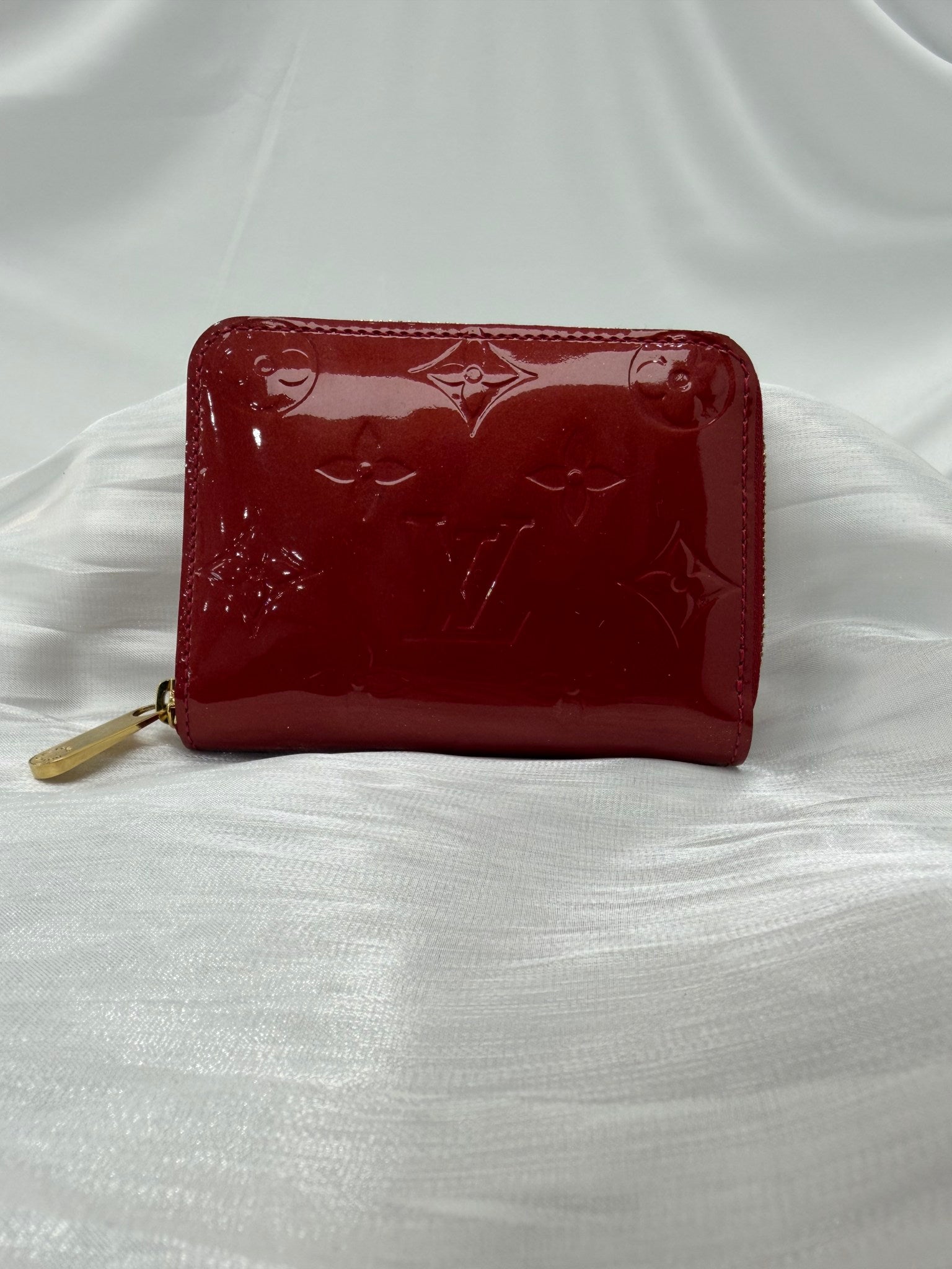 Louis Vuitton Red Vernis Compact Zippy Wallet