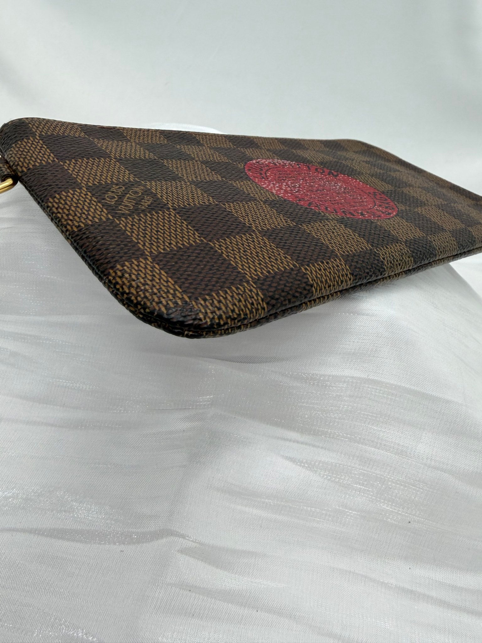 Louis Vuitton Damier Ebene Trunks L Zippy Wallet