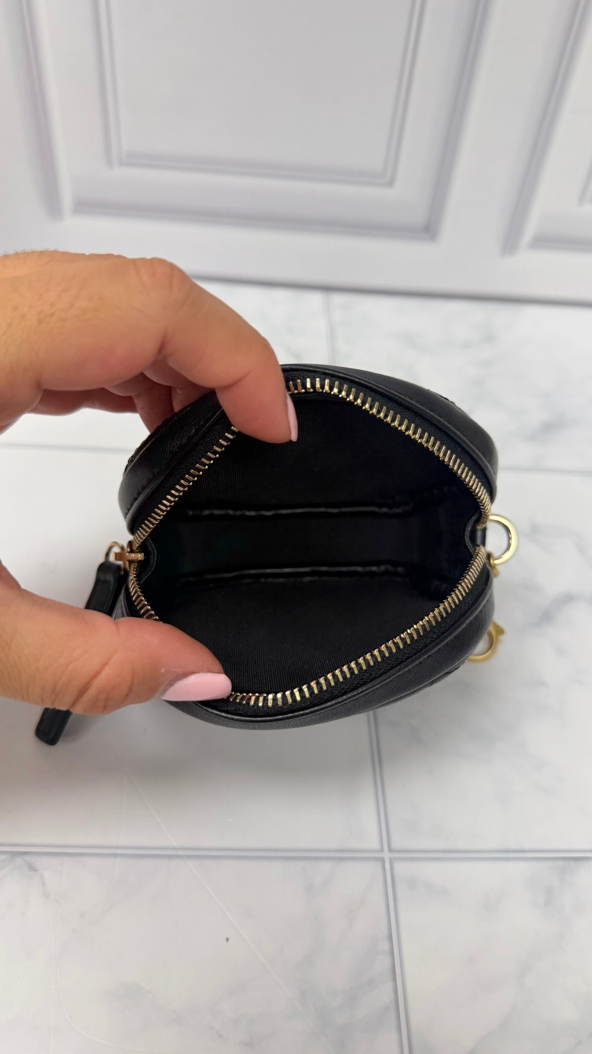 Chanel Beige And Black Quilted Wool Round Chanel 19 And Coin Pouch Chain Crossbody