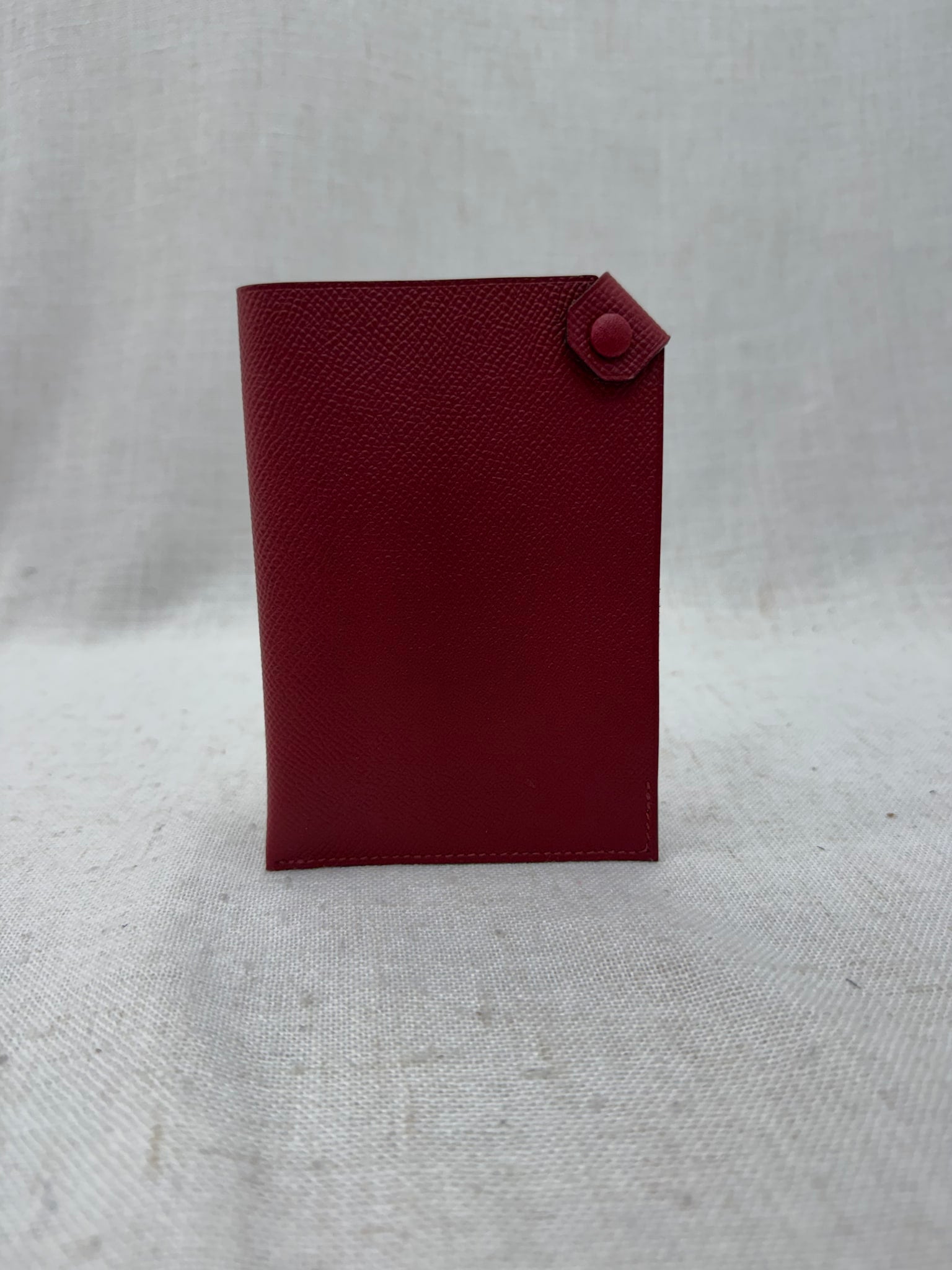 BRAND NEW- Hermes Rouge Grenat Epsom Tarmac Passport Holder PM