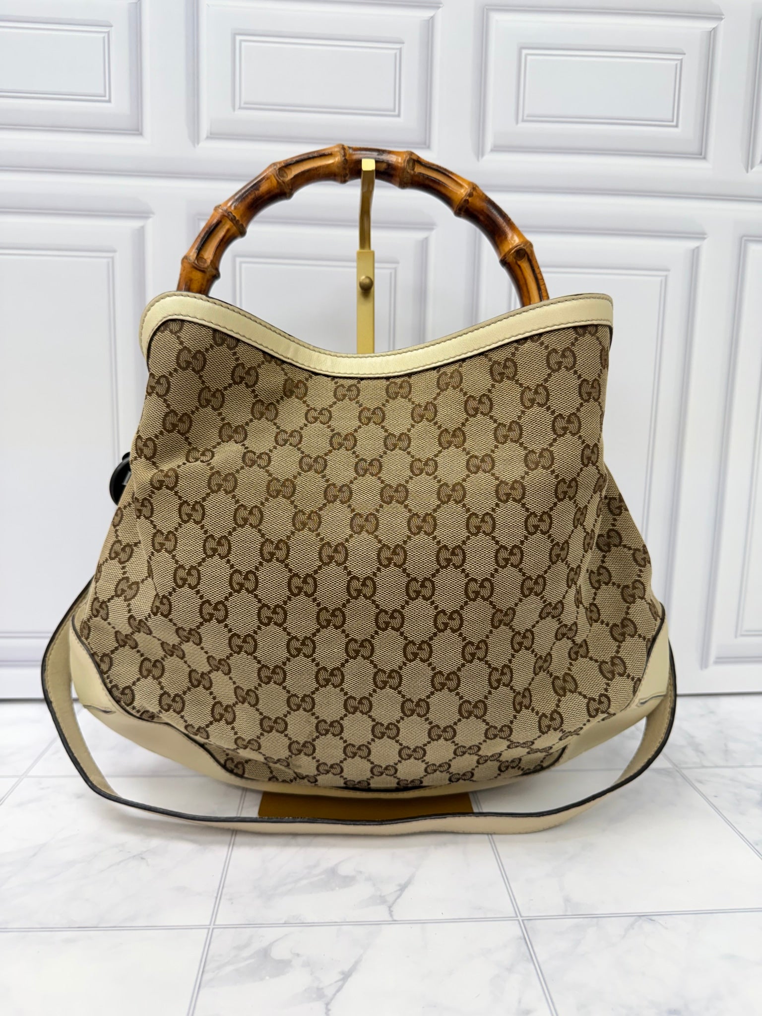 Gucci GG Canvas White Leather Bamboo Peggy Shoulder Bag