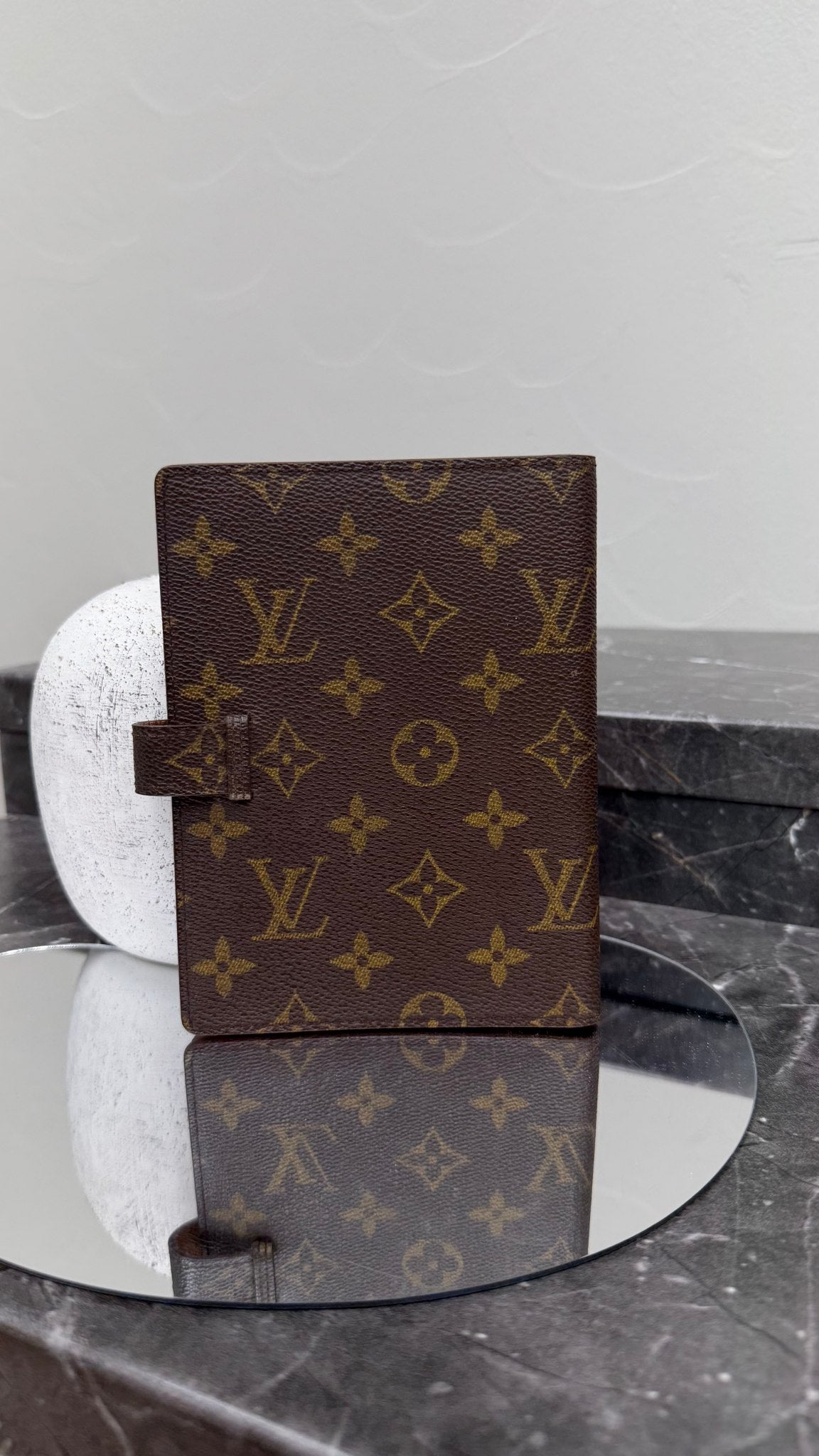 Louis Vuitton Monogram Photo Album / Agenda Cover