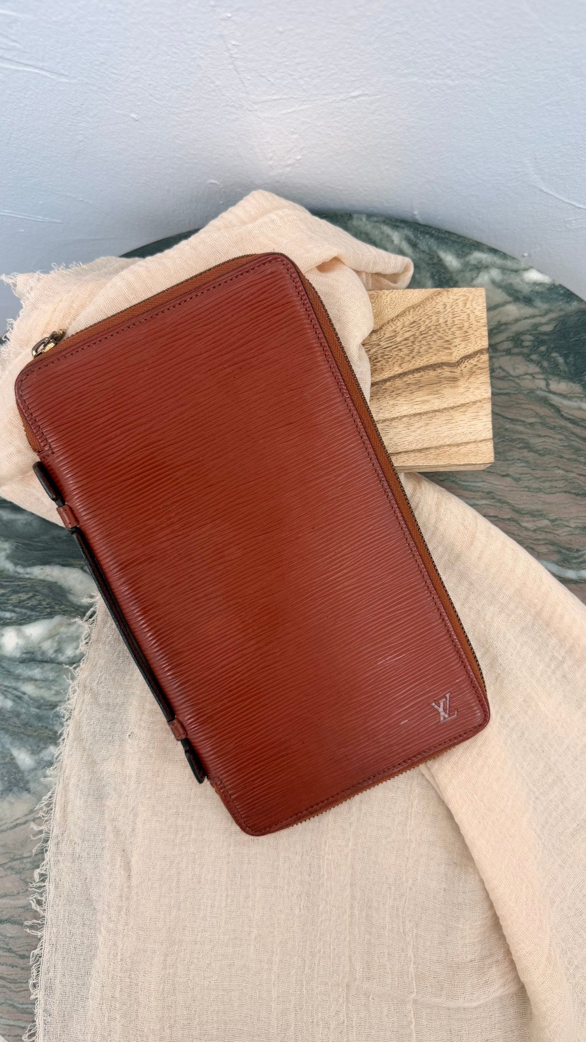 Louis Vuitton Brown Epi Leather Large Zippy Travel Organizer Wallet