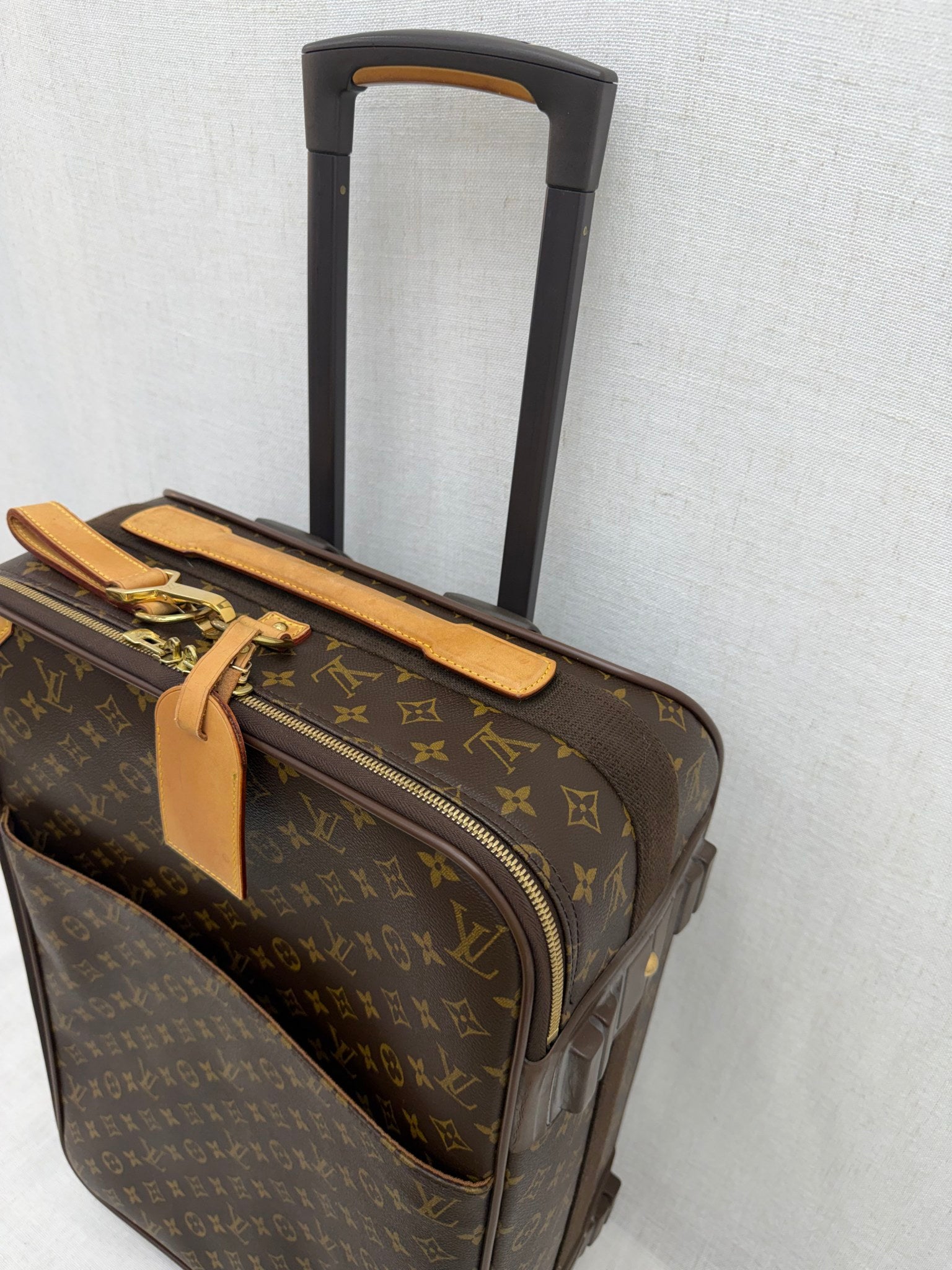 Louis Vuitton Monogram Pegasus 55 Carry on
