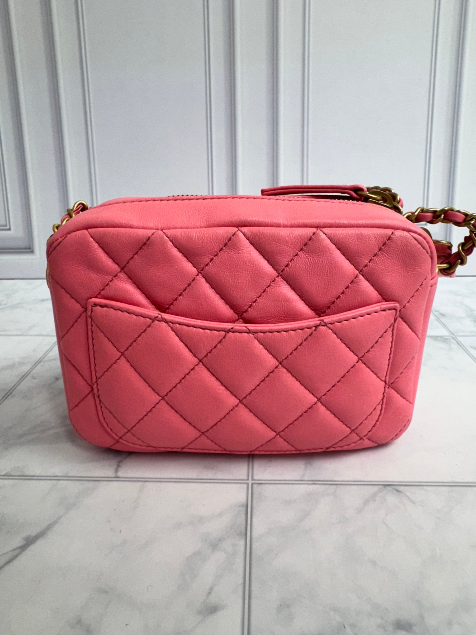 Chanel Pink Quilted Leather Pearl Crush Camera Bag