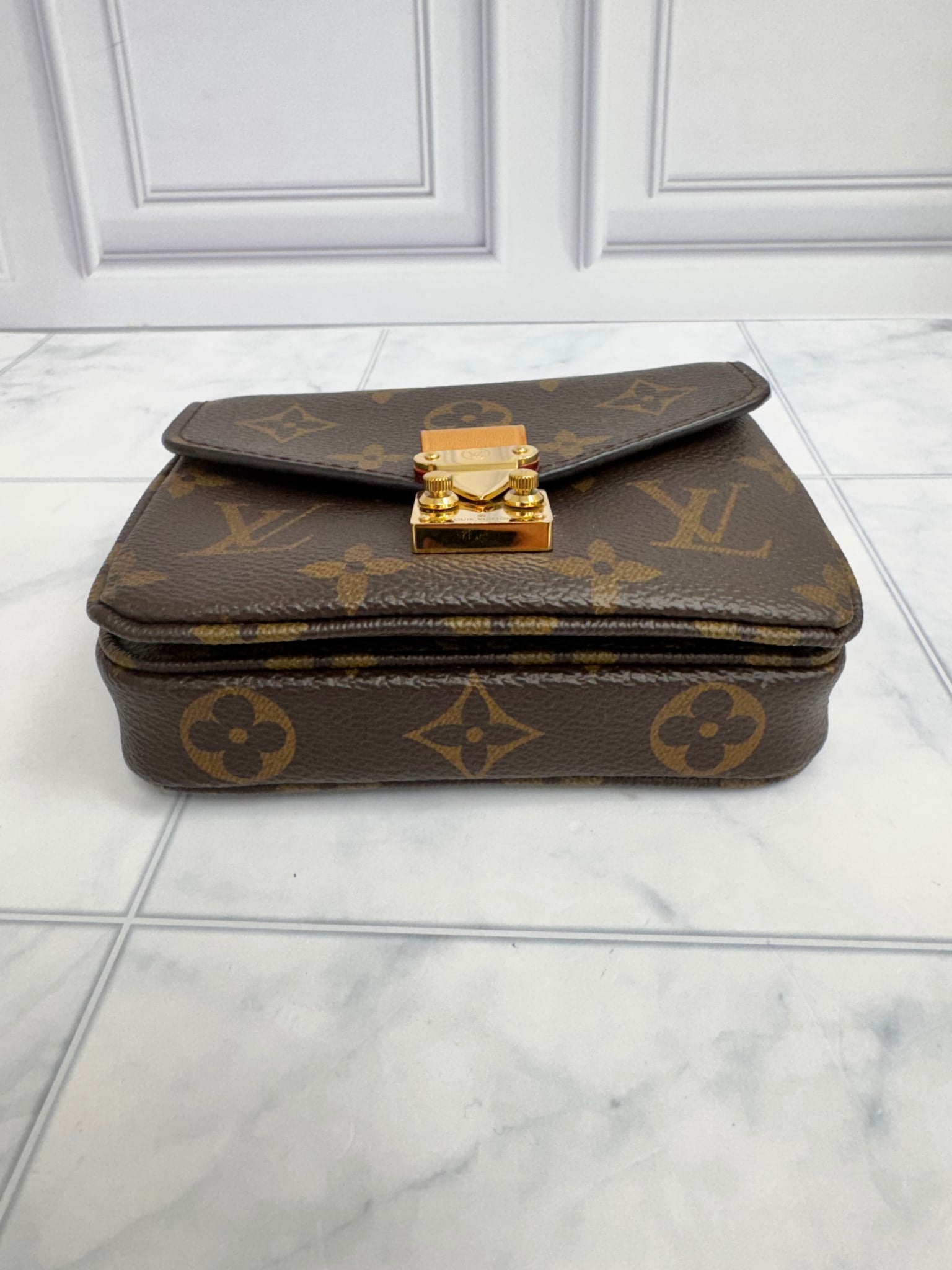 LIKE NEW - Louis Vuitton Monogram Micro Metis