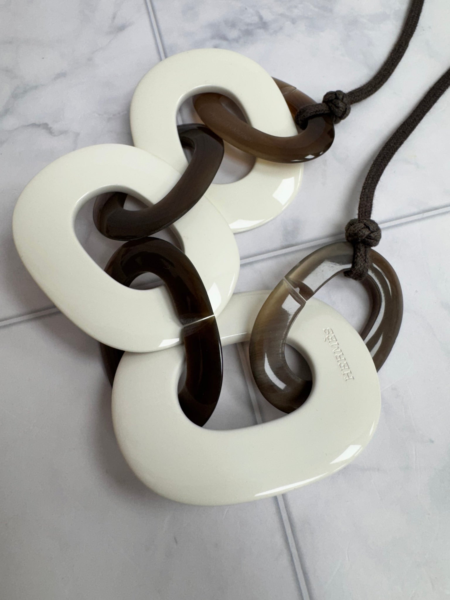 Hermès Brown And White Karamba Necklace