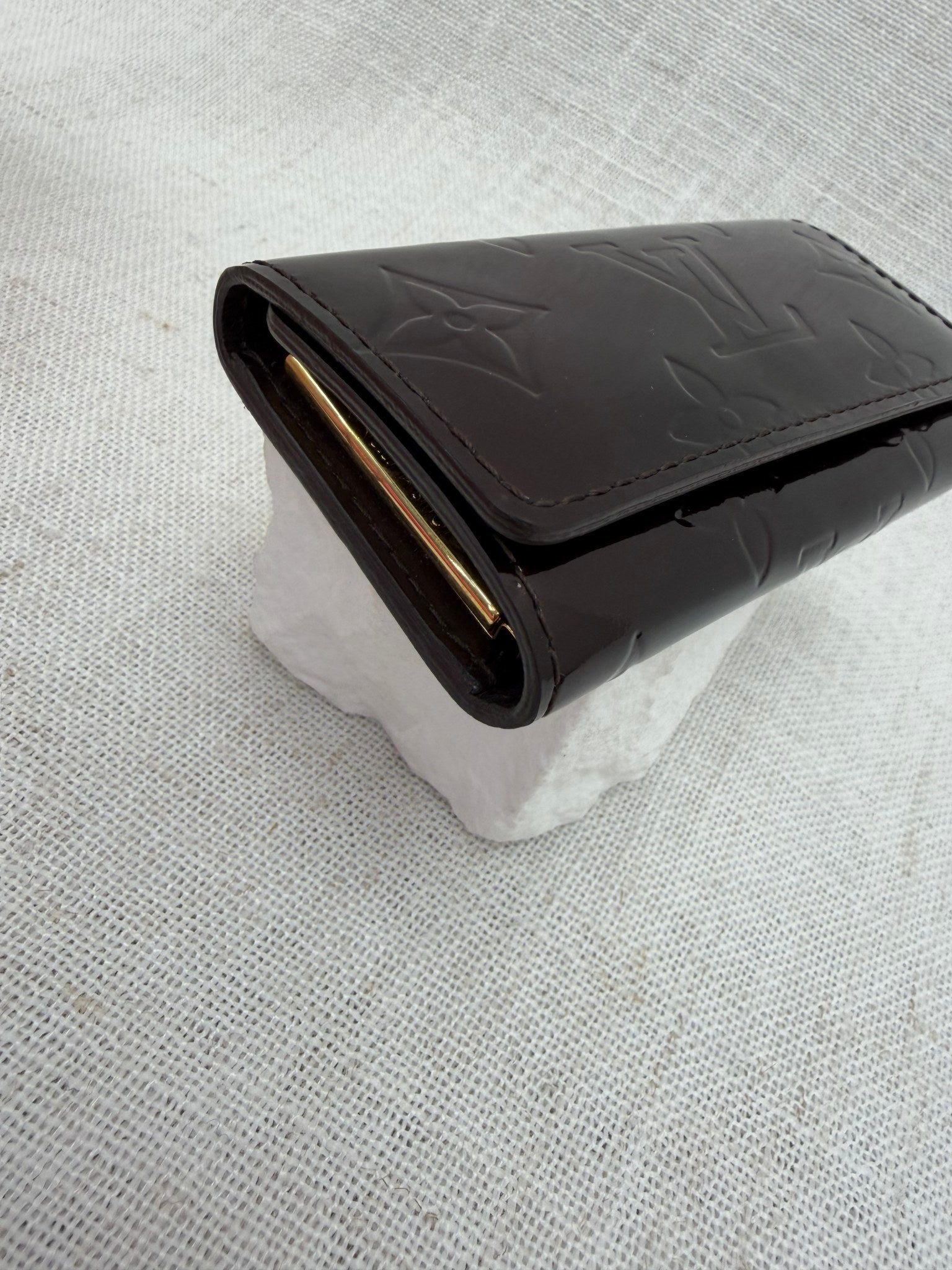 Louis Vuitton Amarante Vernis 4Key Ring Case