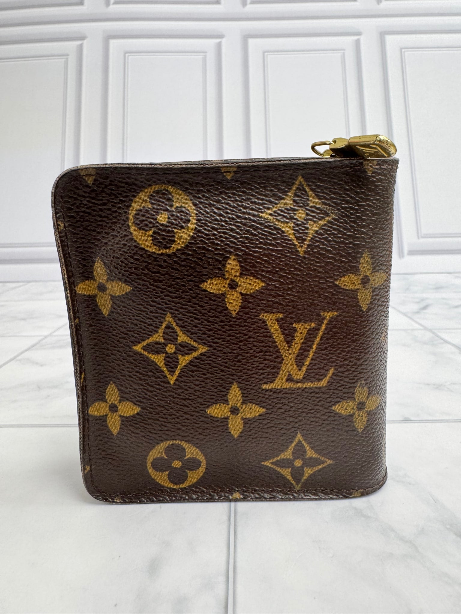 Louis Vuitton Monogram Compact Zippy Wallet