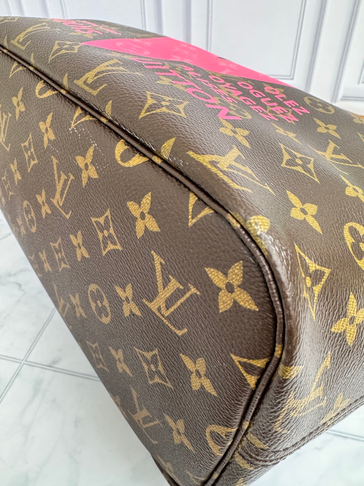 Louis Vuitton Monogram V Grenade Neverfull MM
