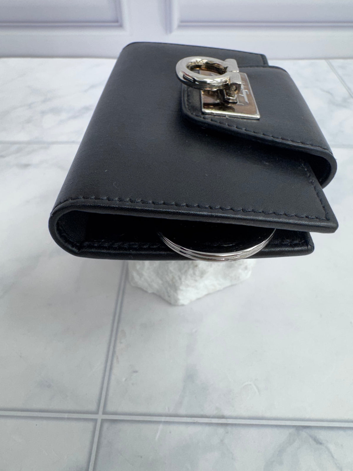 Salvatore Ferragamo Black Leather 6 Ring Key Holder