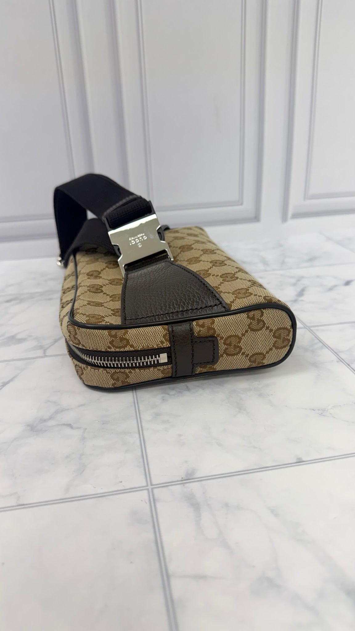 LIKE NEW - Gucci Brown GG Canvas Belt Bag