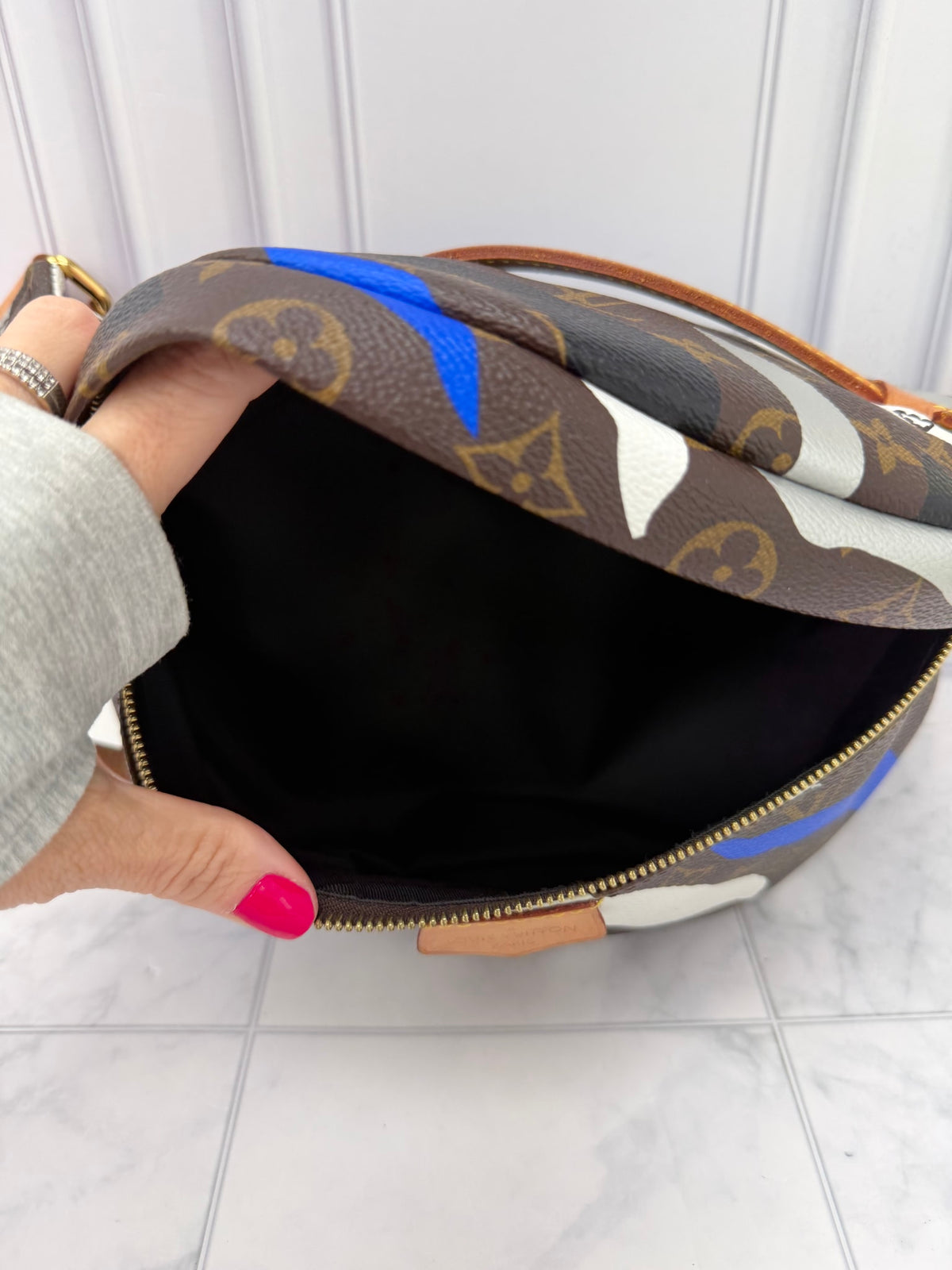 Louis Vuitton X League Of Legends Monogram Limited Edition Bumbag
