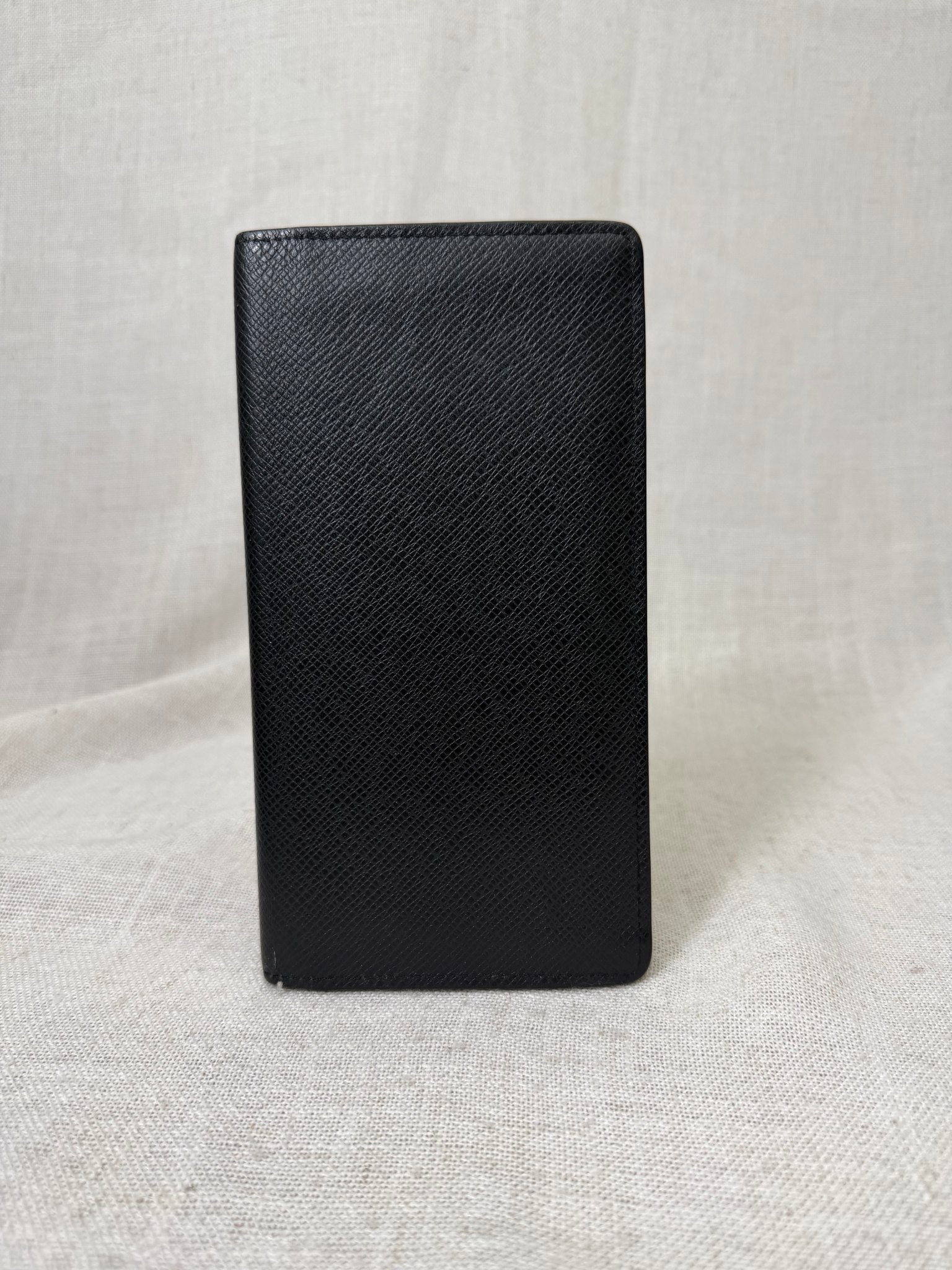 Louis Vuitton Black Taiga Leather Wallet