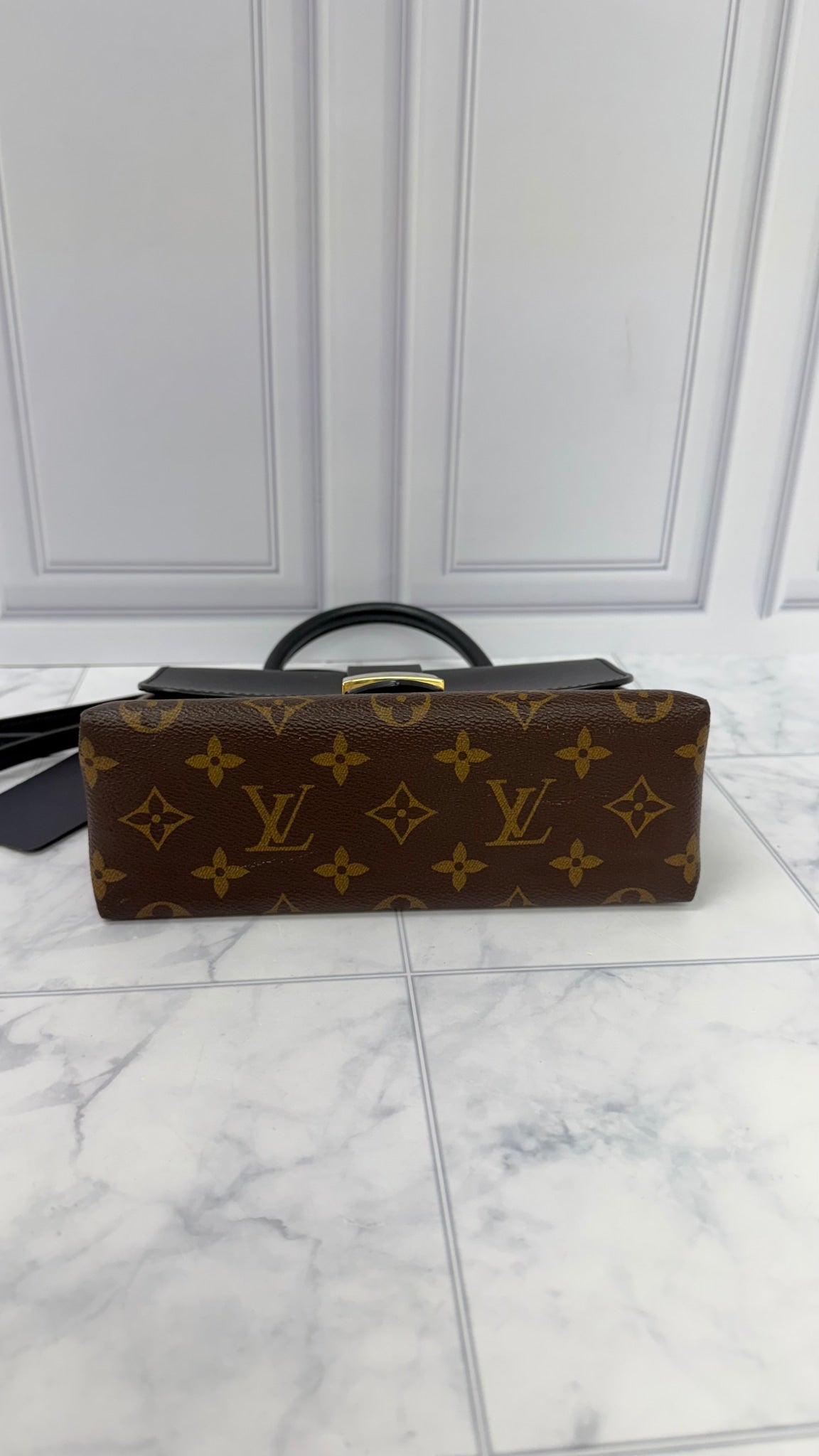 Louis Vuitton Monogram Locky BB 2Way Handbag