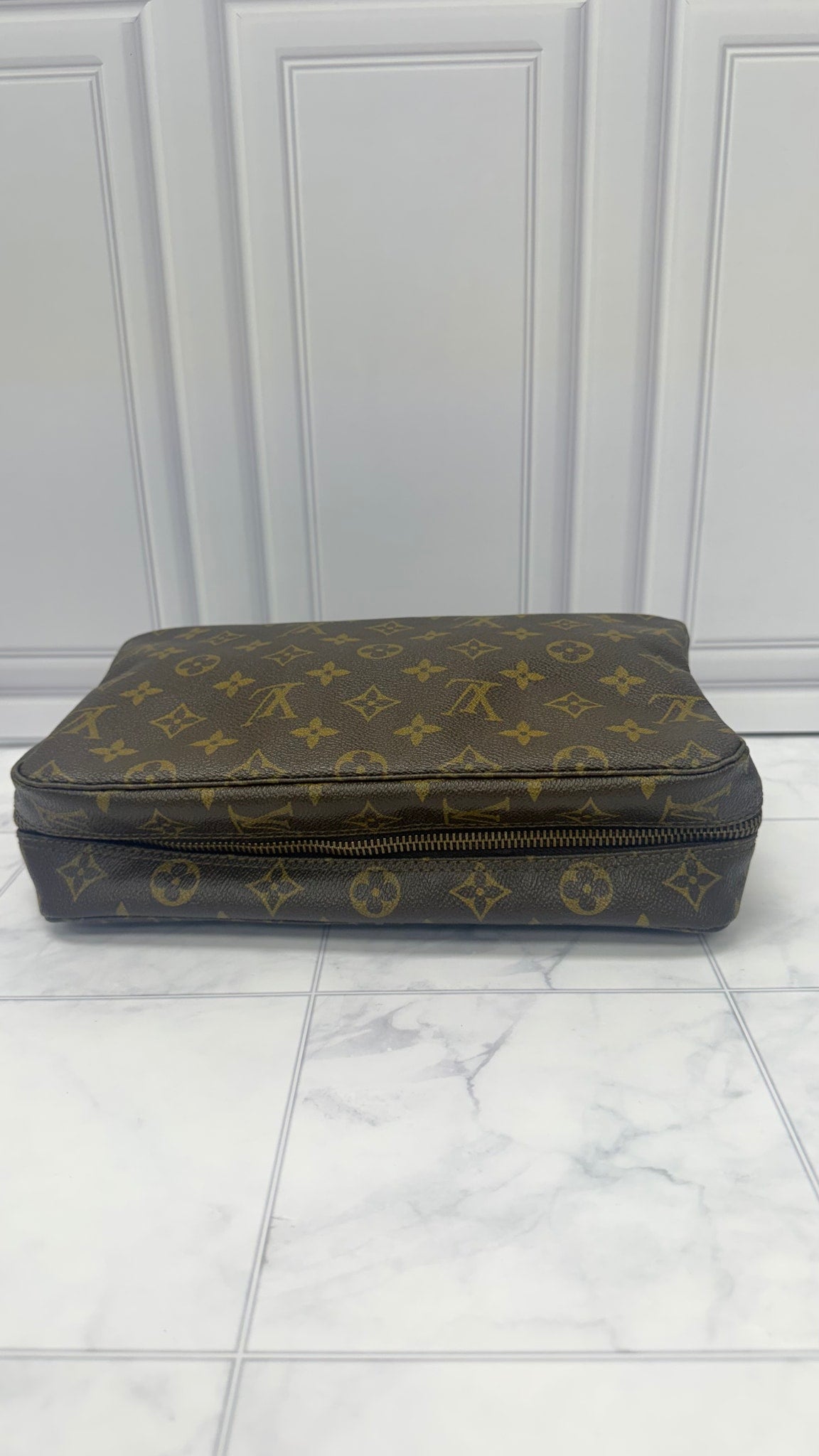 Louis Vuitton Monogram Trousse Toilette 28 Travel Case