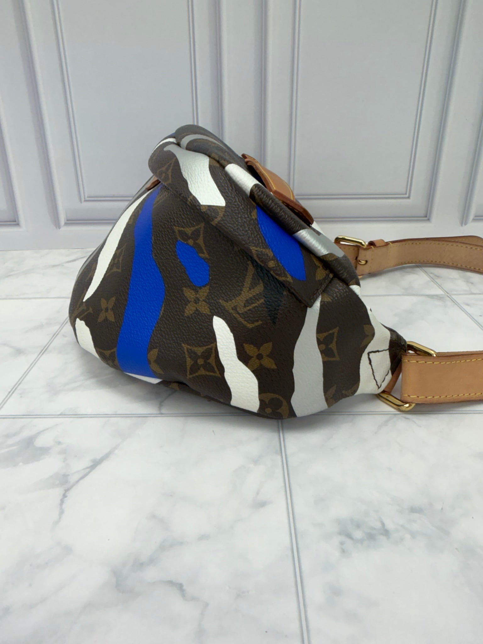 Louis Vuitton X League Of Legends Monogram Limited Edition Bumbag