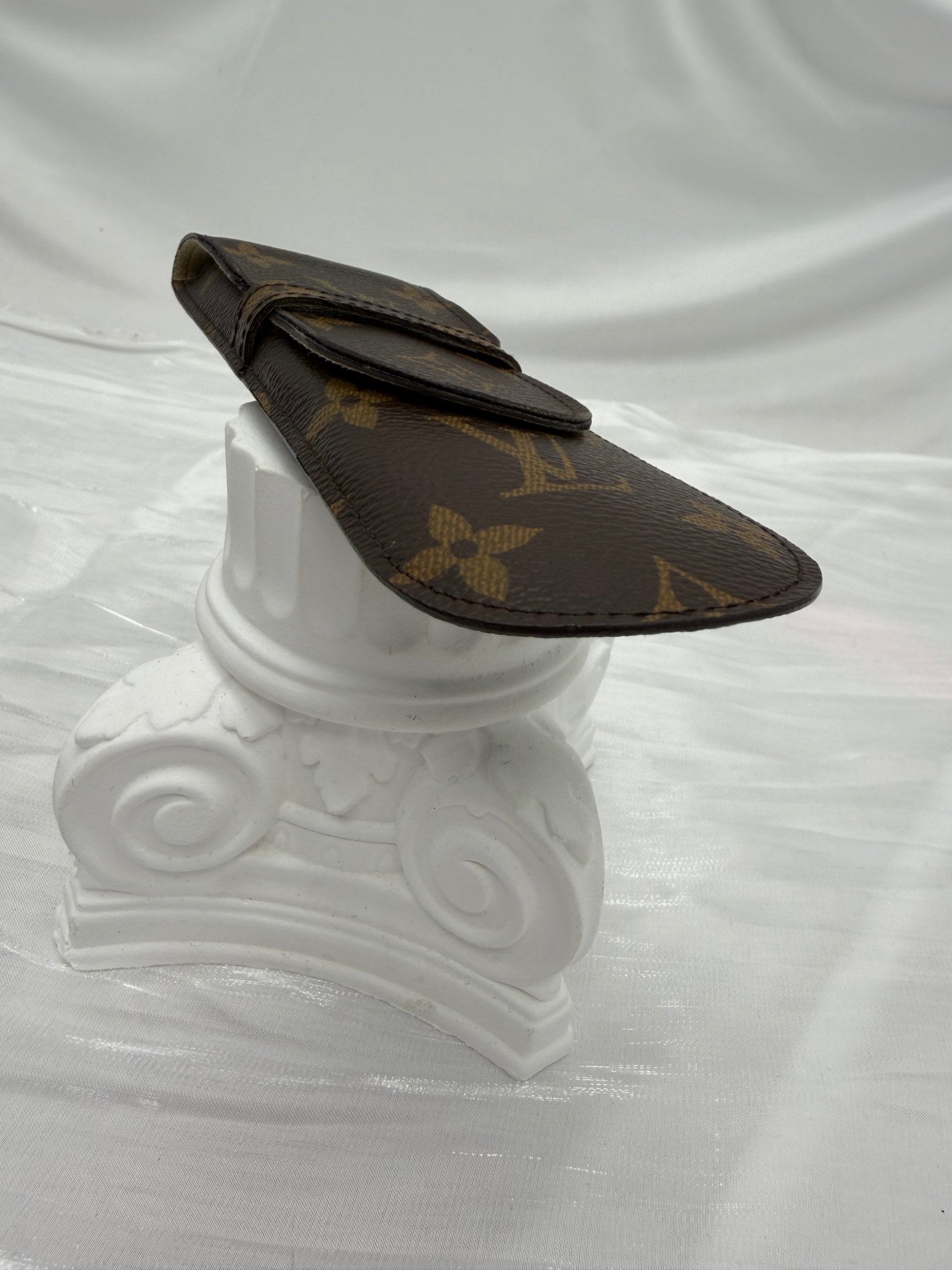 Louis Vuitton Monogram Pouch