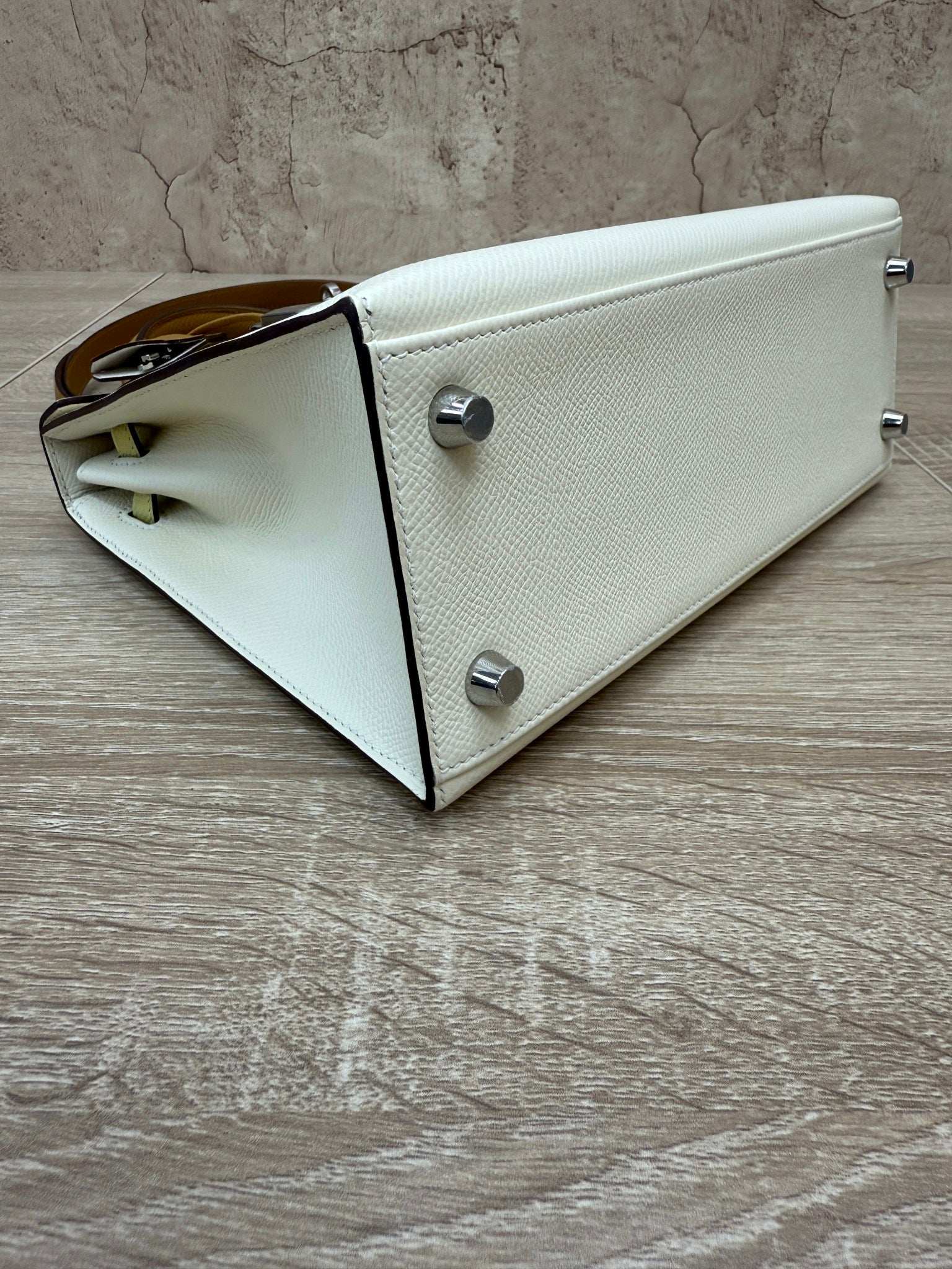 LIKE NEW- Hermes Tri-Color Epsom Leather Kelly Sellier 25