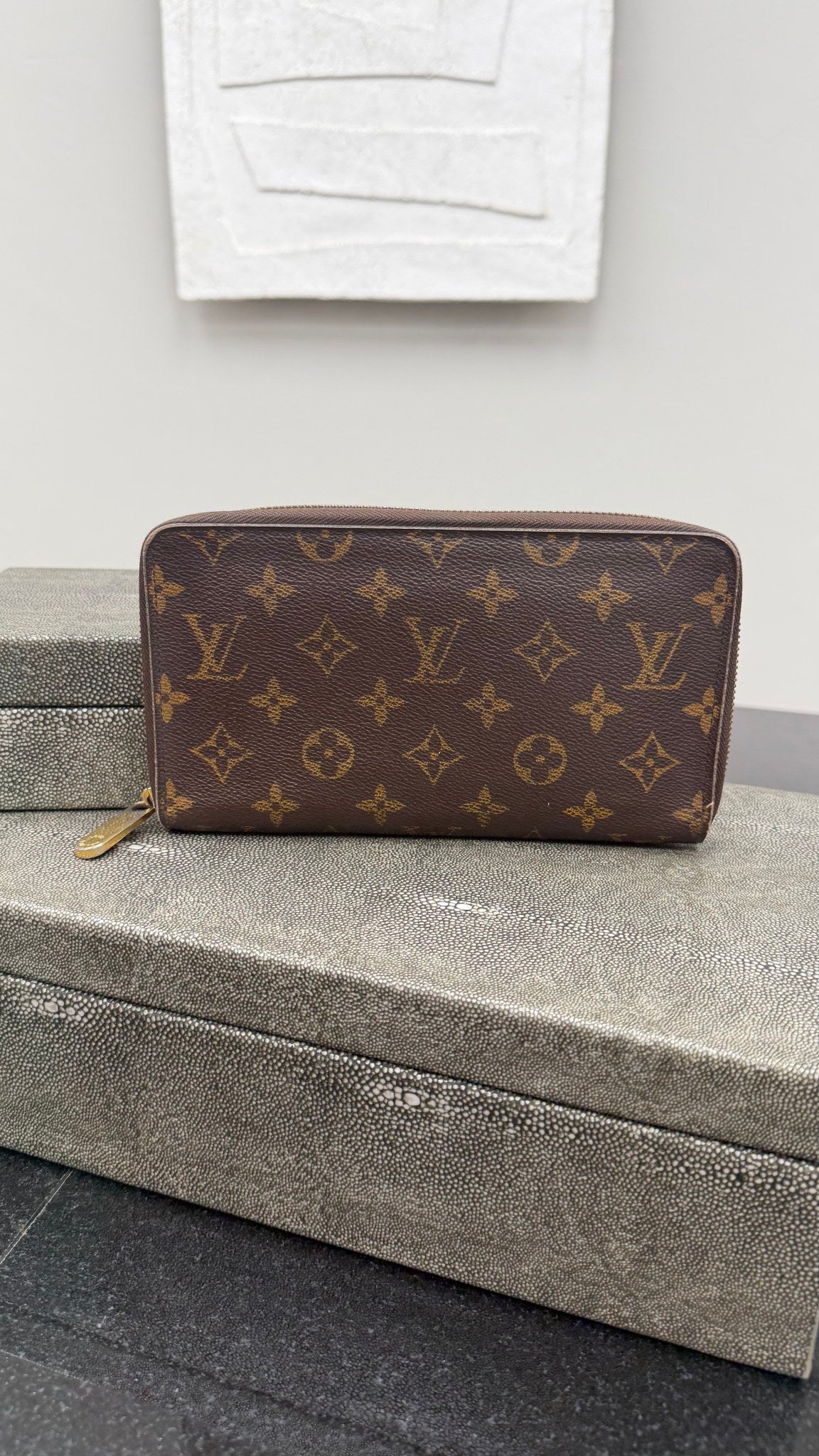 Louis Vuitton Monogram Zippy Organizer Wallet