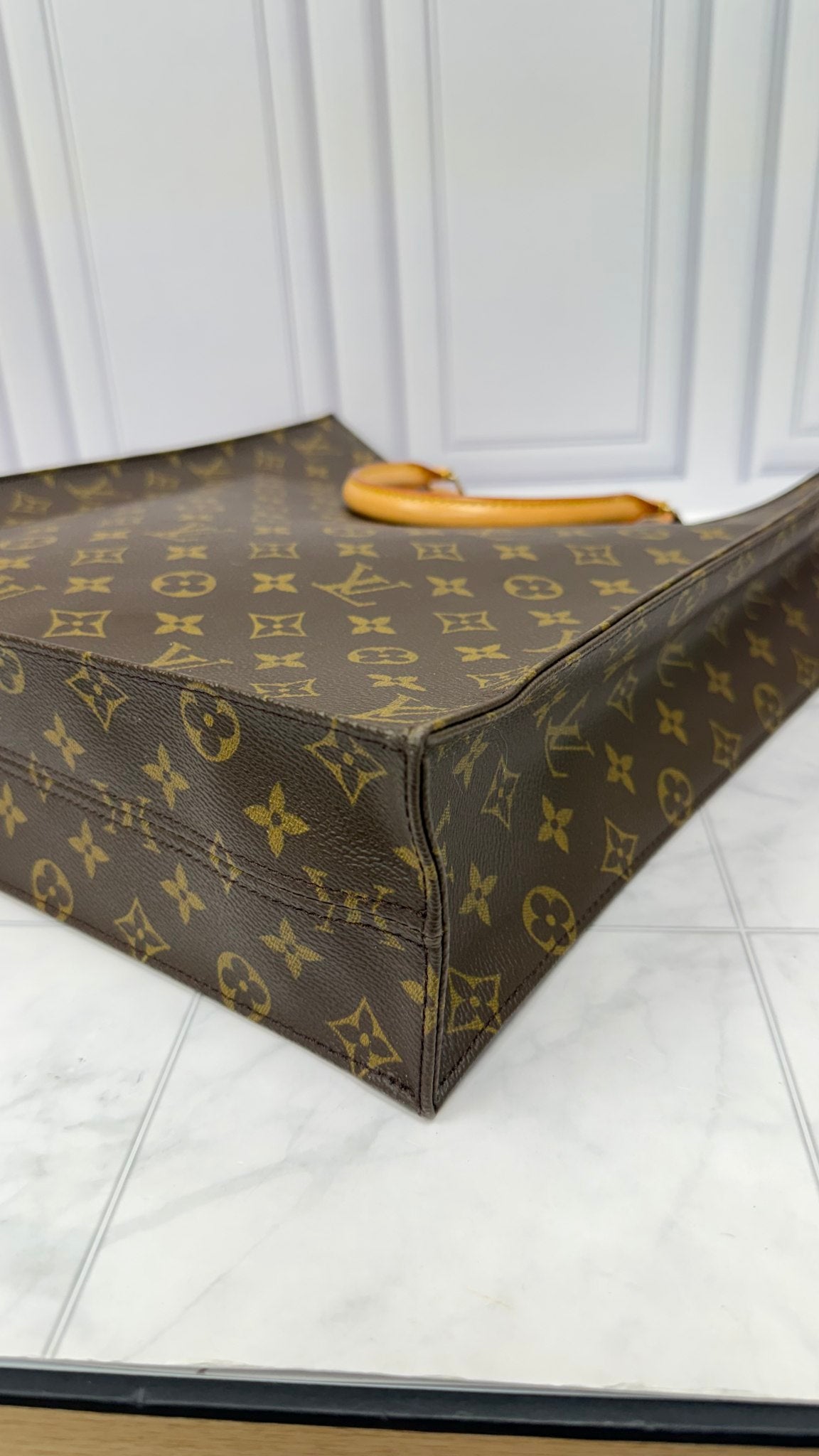 Louis Vuitton Monogram Sac Plat