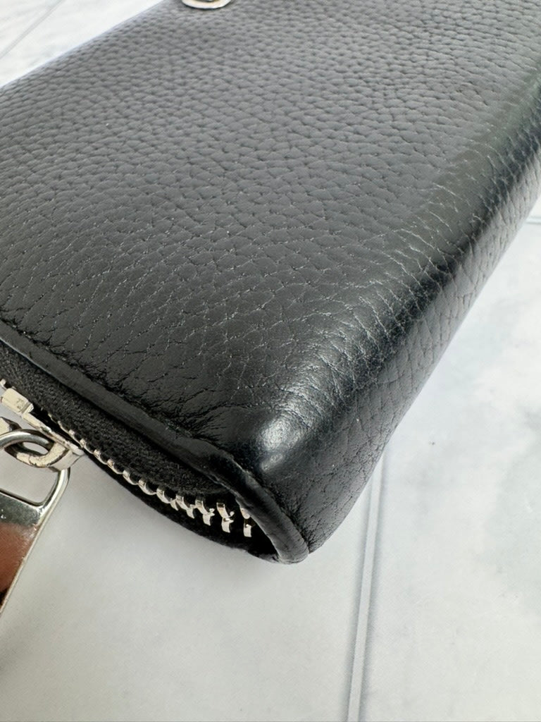 Gucci Black Grained Leather Long Zippy Wallet