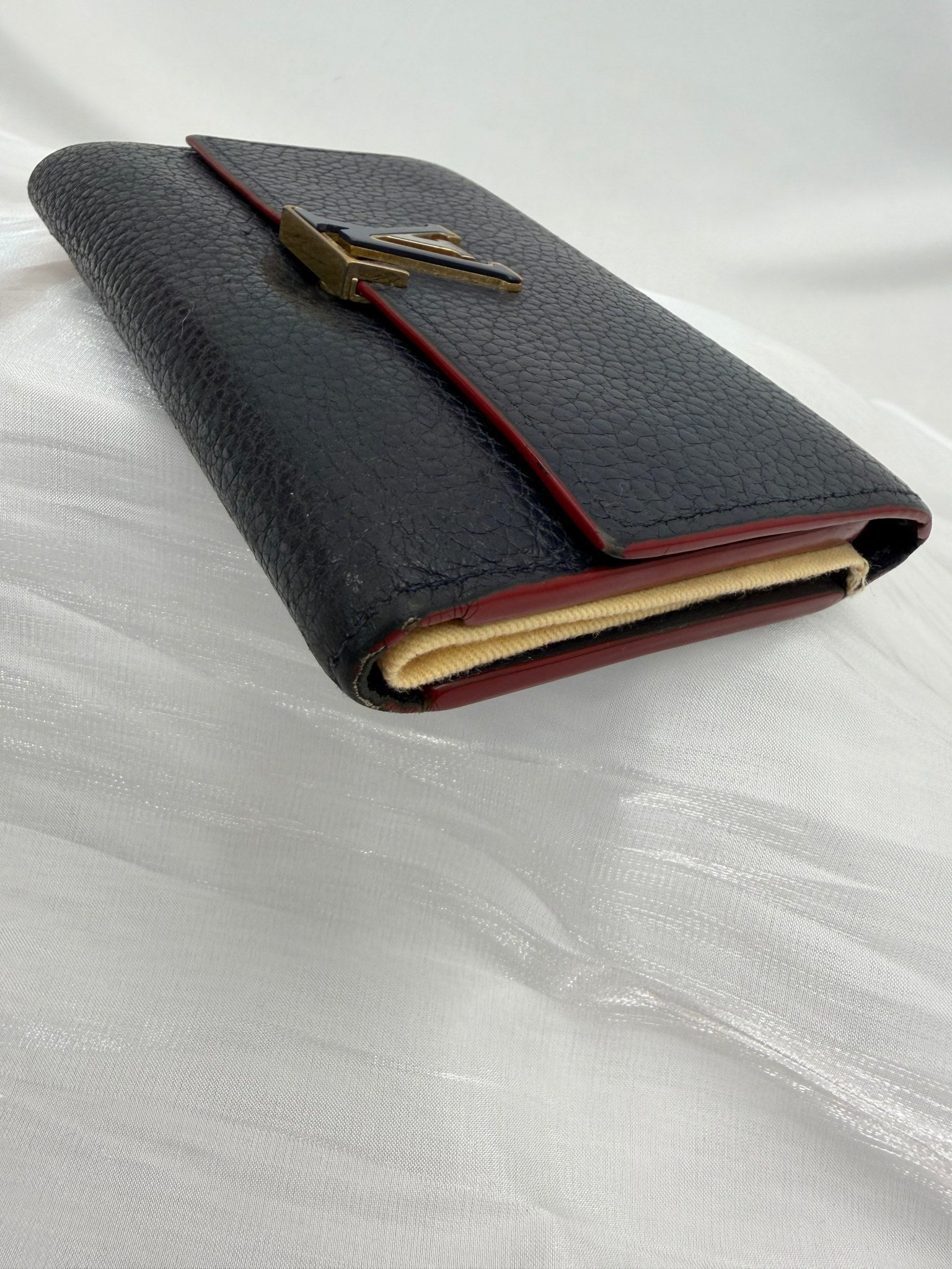 Louis Vuitton Blue Taurillon Leather Capucines Compact Wallet