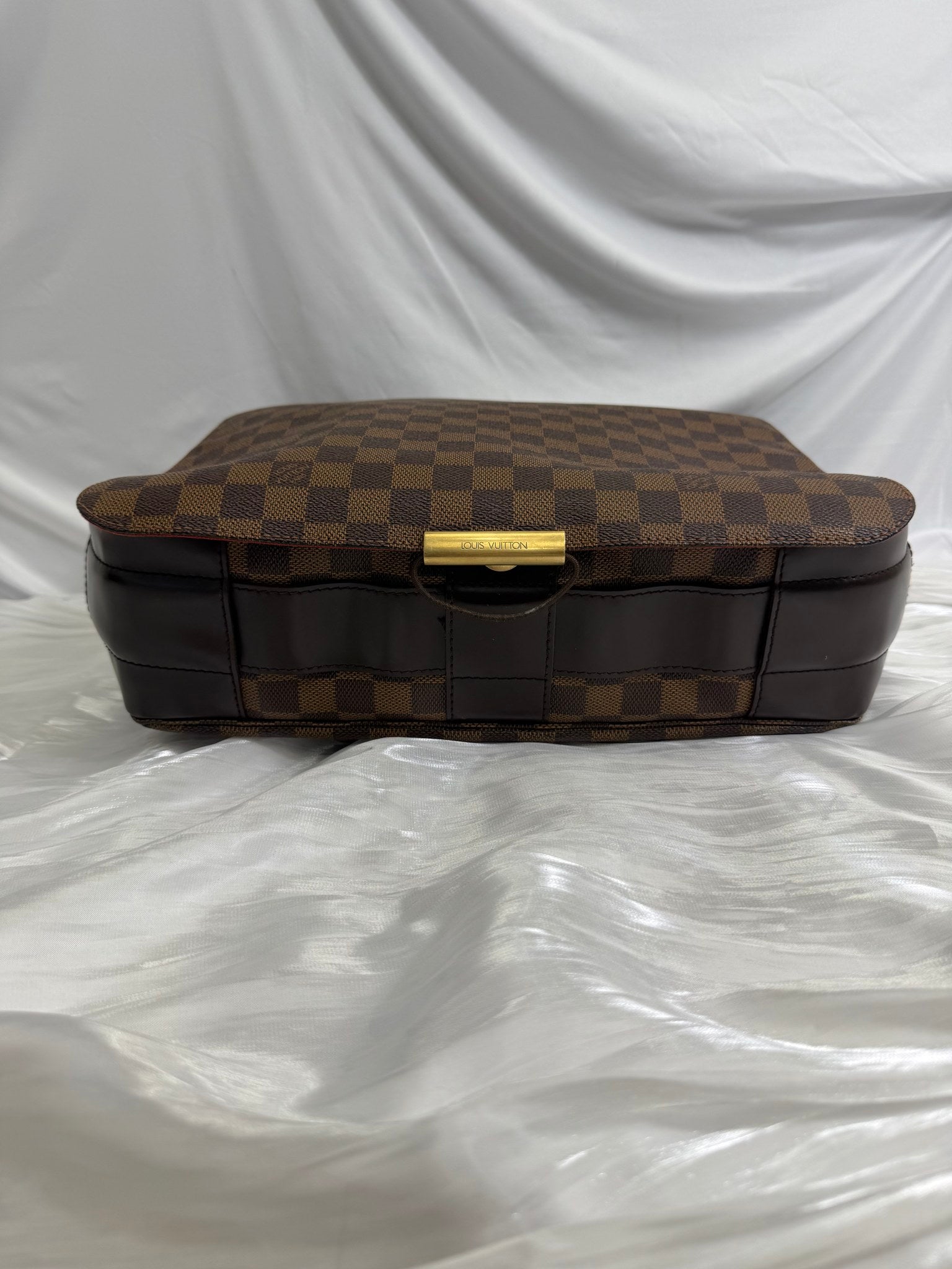 Louis Vuitton Damier Ebene Bastille Messenger Bag