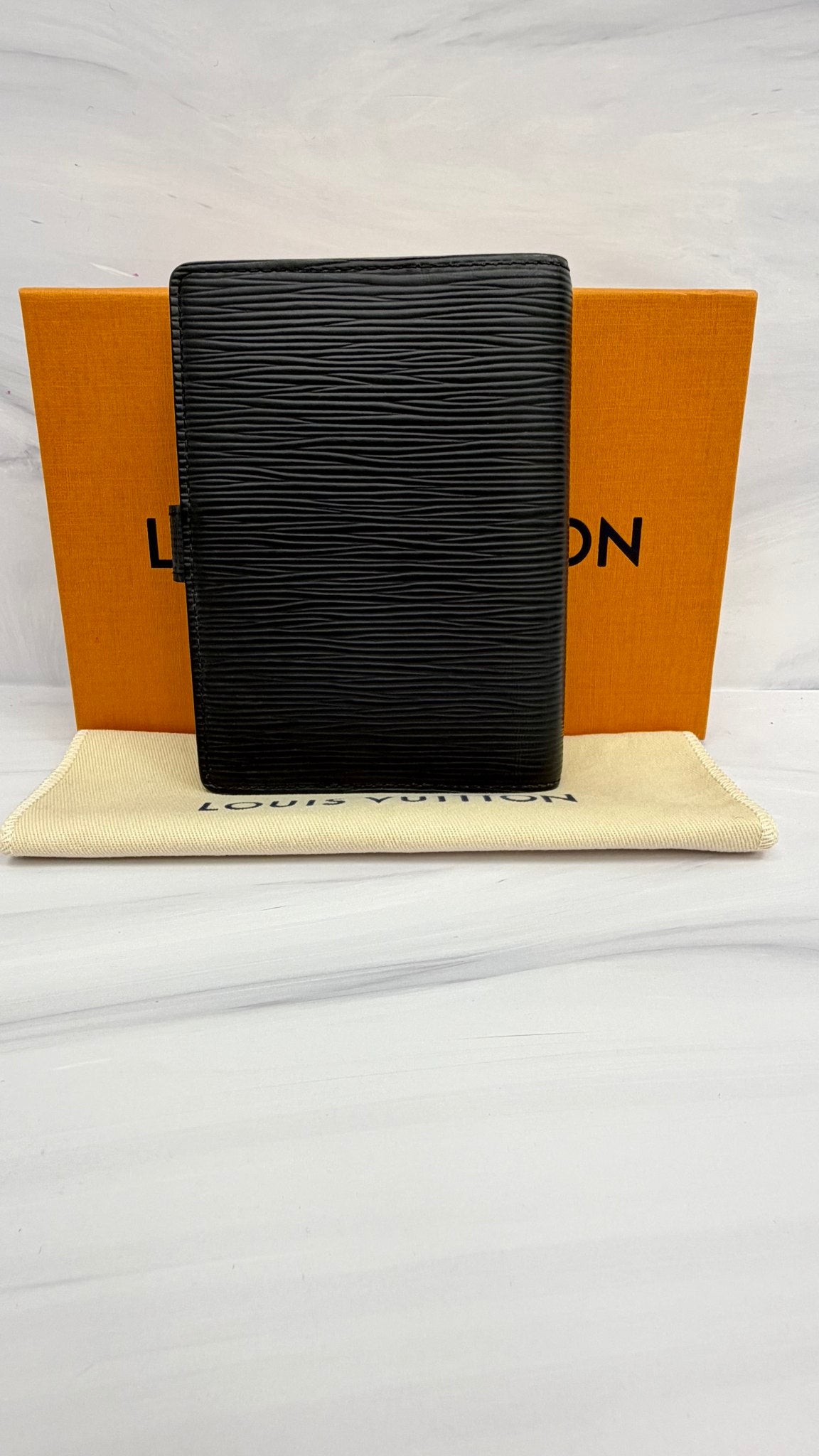 Louis Vuitton Black Epi Leather Passport Agenda Cover PM