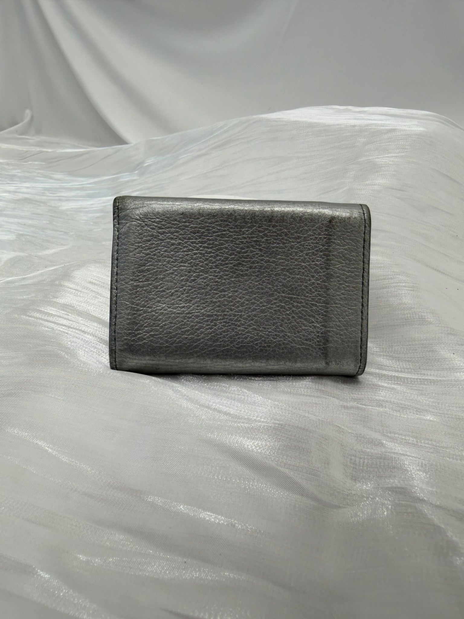Louis Vuitton Silver Leather Mini Lockme Compact Trifold Wallet