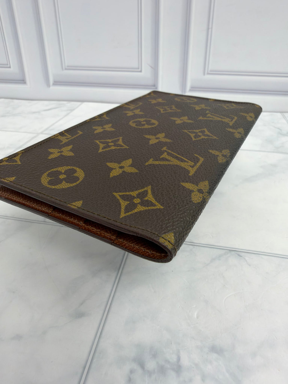 Louis Vuitton Monogram Porte Cult Credit Yen Wallet