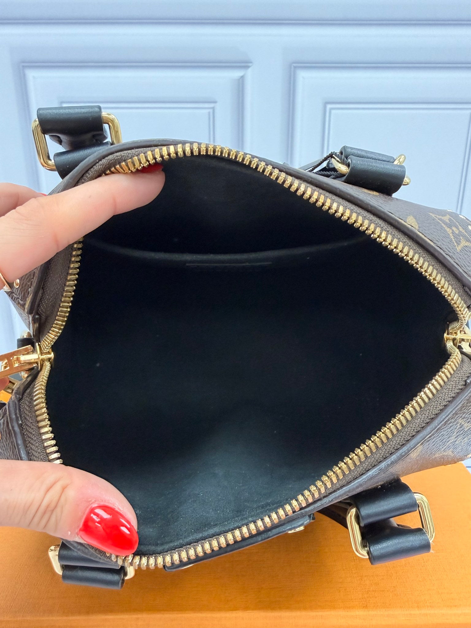 Louis Vuitton Monogram Speedy Trunk 20