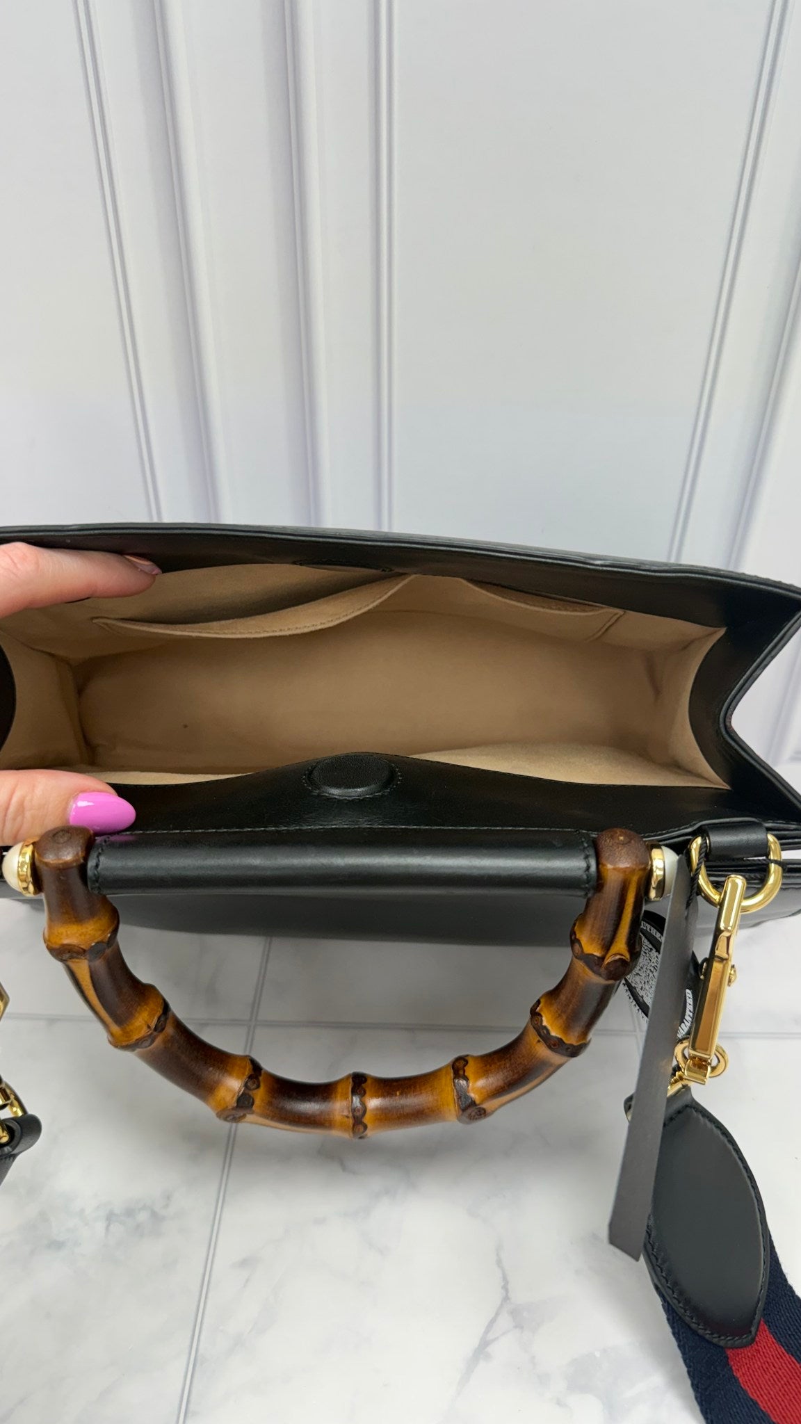 Gucci Black & Red Leather Top Handle Bamboo Nymphaea 2way Bag