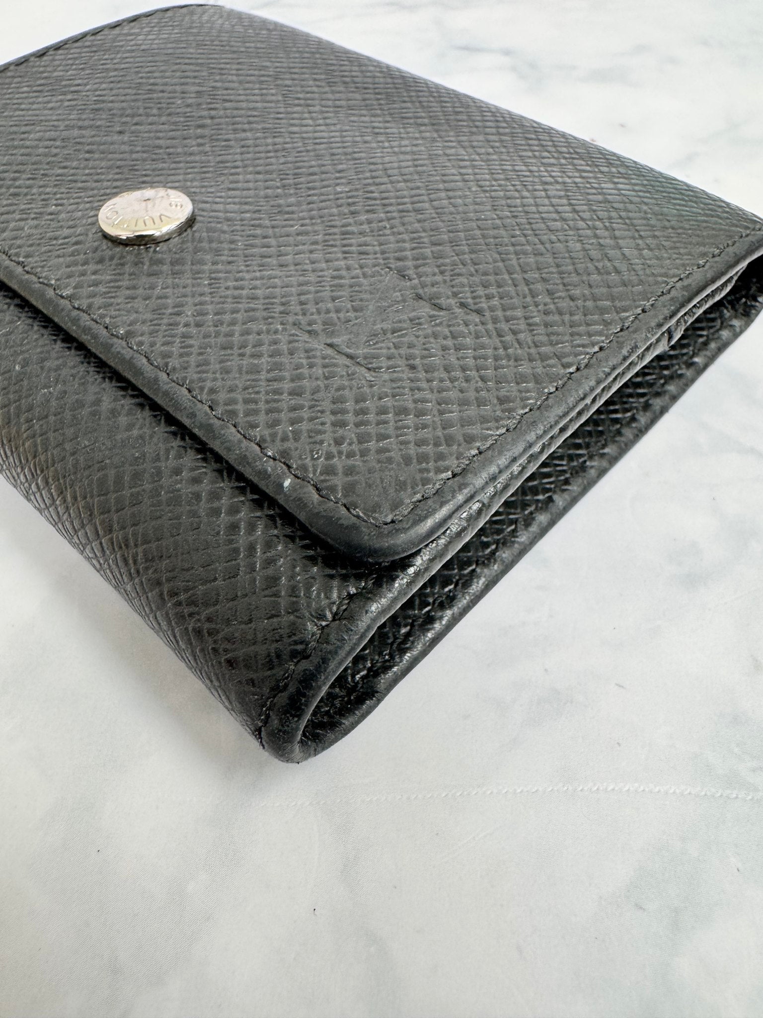 Louis Vuitton Black Taiga Leather Serguei Compact Wallet