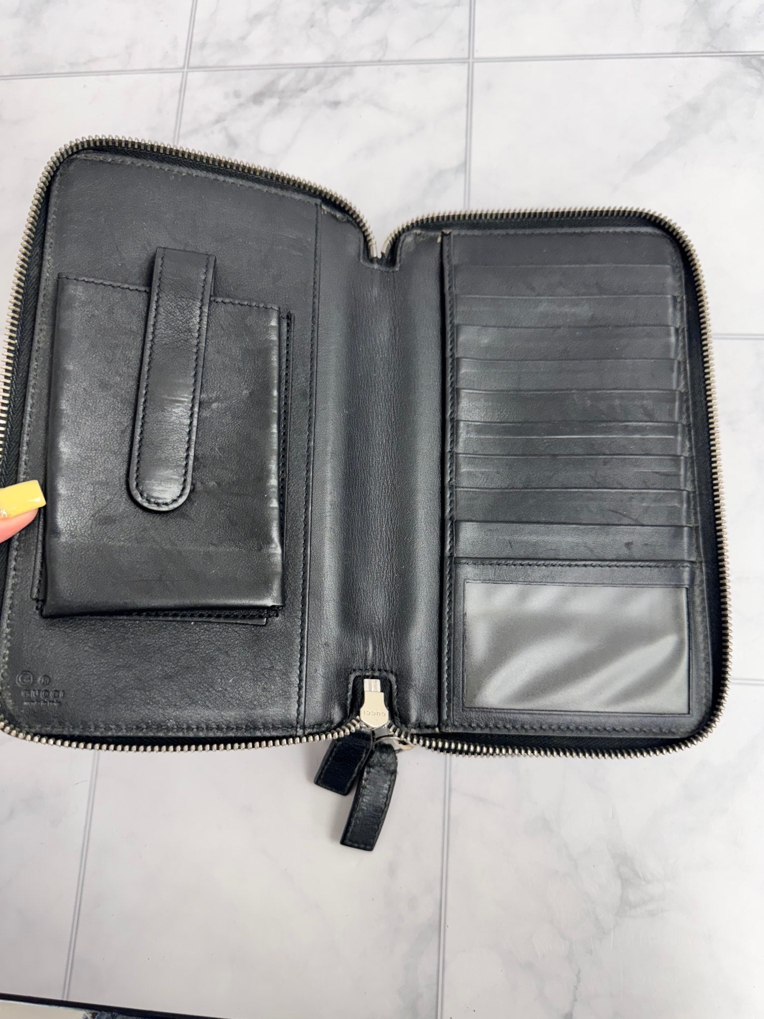 Gucci Black Embossed Microguccissima Leather Travel Zippy Organizer