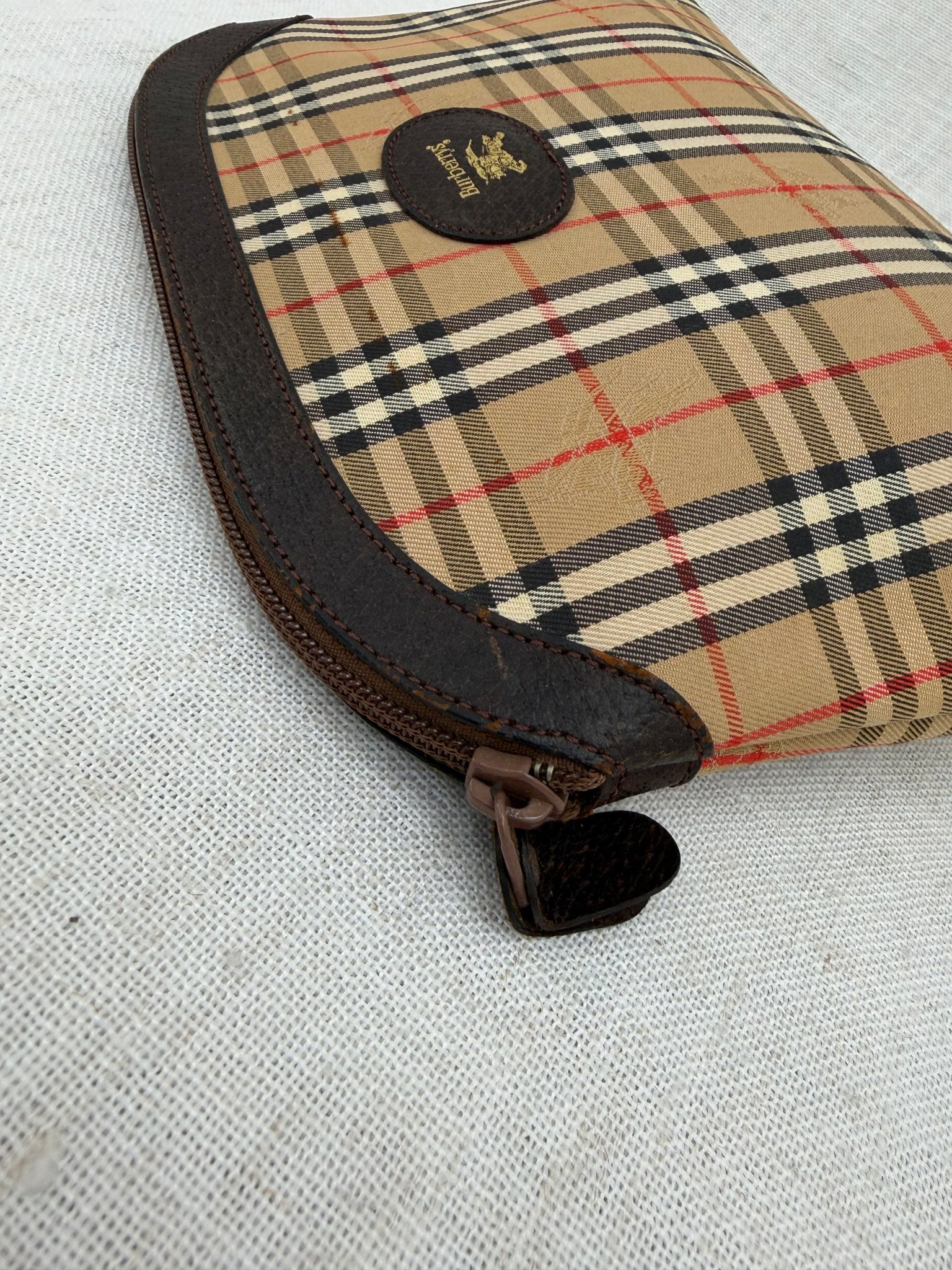 Burberry Vintage Tan Nova Check Cosmetic Bag